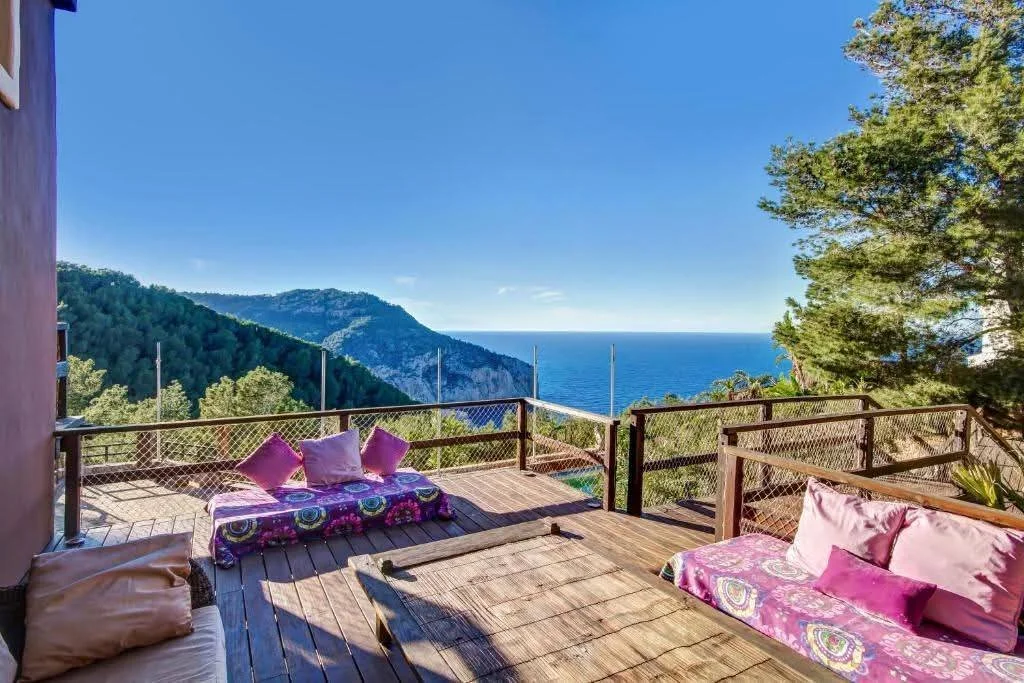 The Cliff Retreat Vila Ibiza