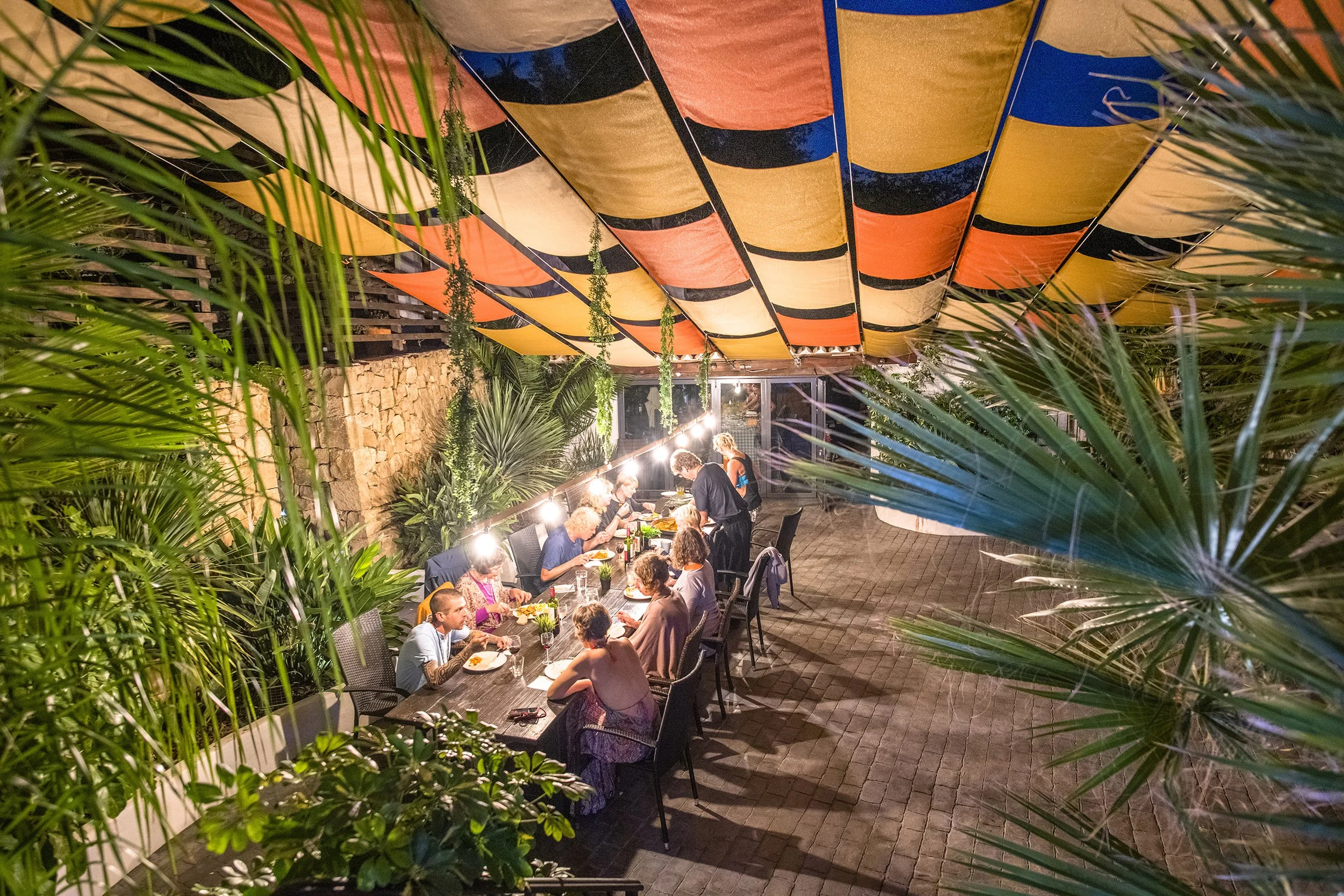 courtyard_lavi_sound_and_yoga__334.jpg