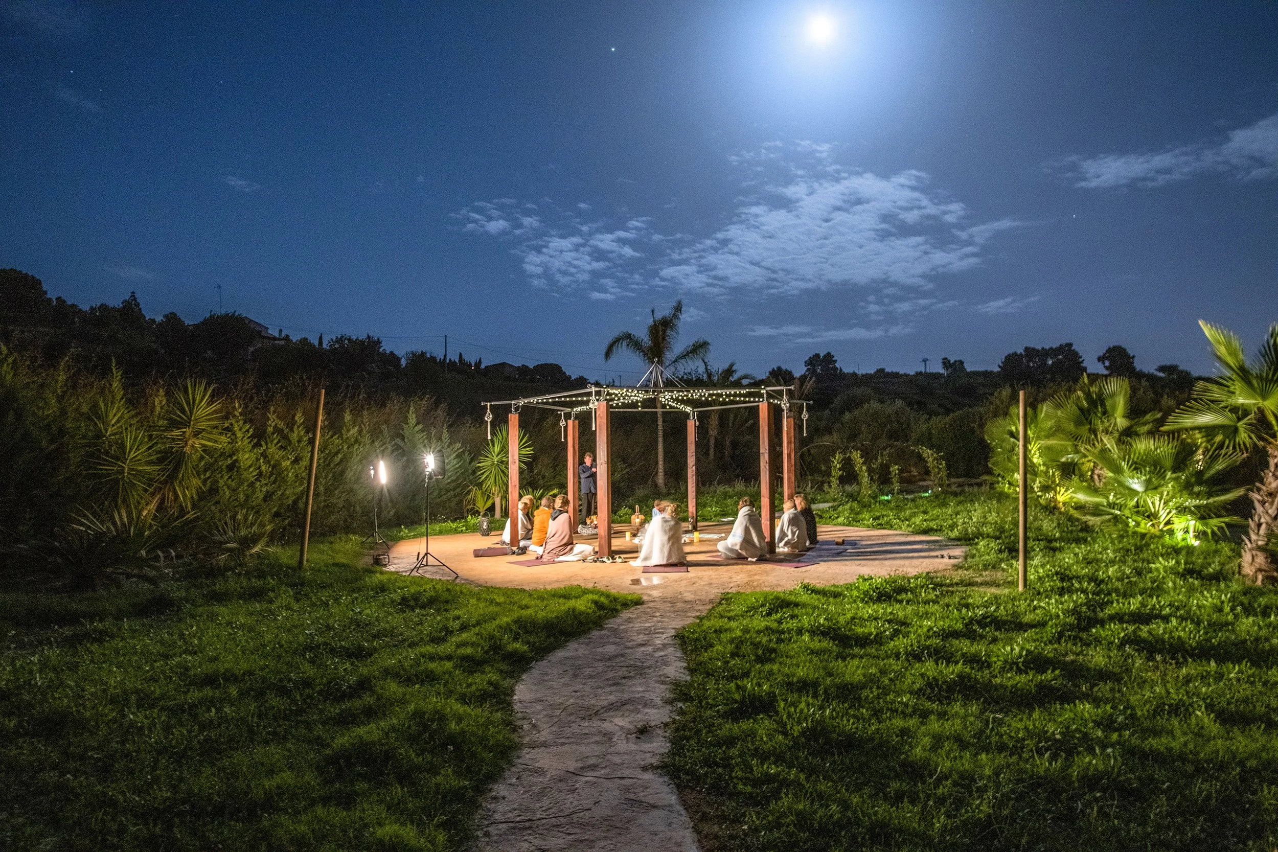 Ceremony_lavi_sound_and_yoga__342.jpg