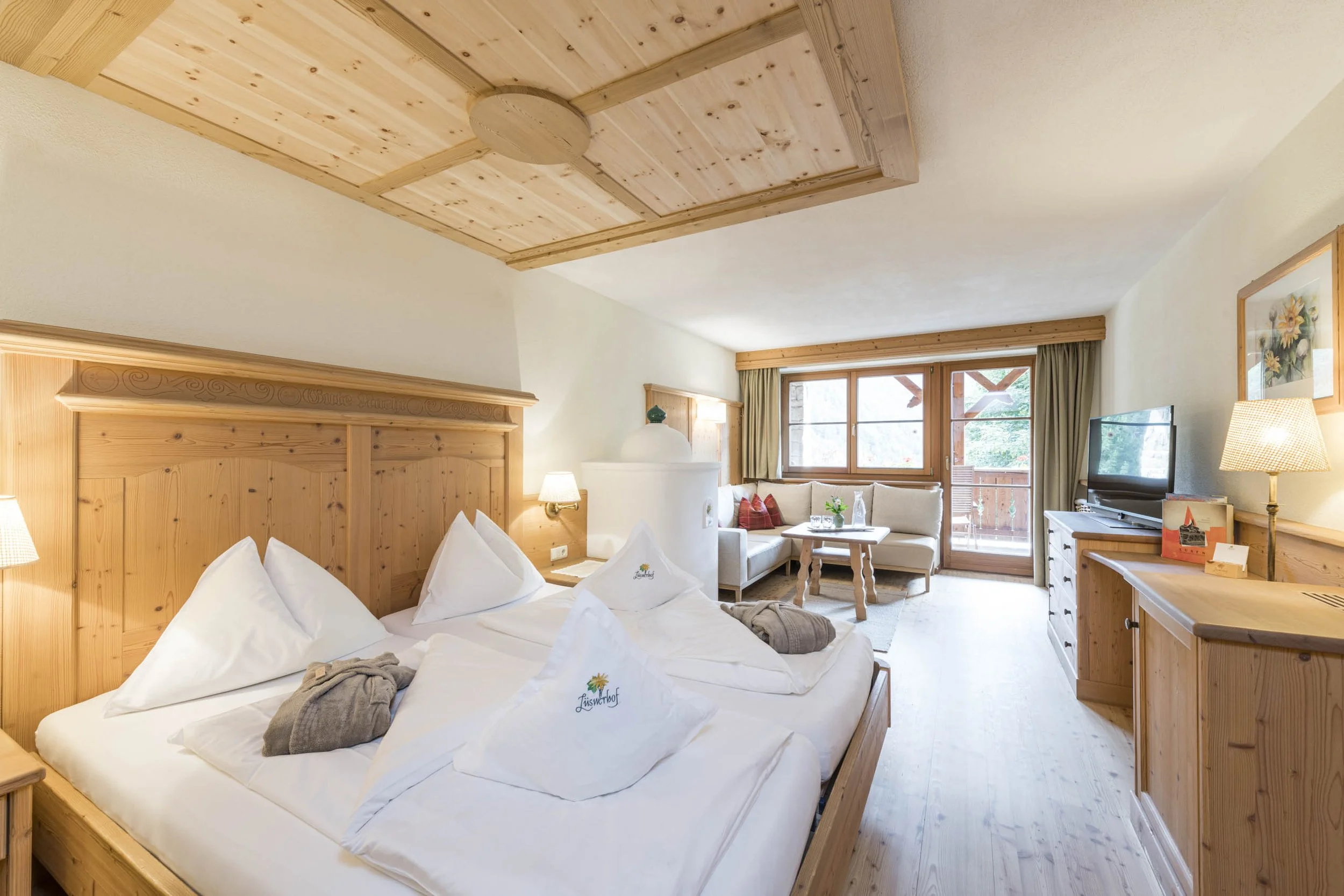 Arnika Suite.jpg