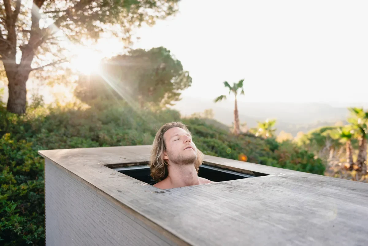 67814a096dfde41c2f30cad5_icebath-viluz.webp