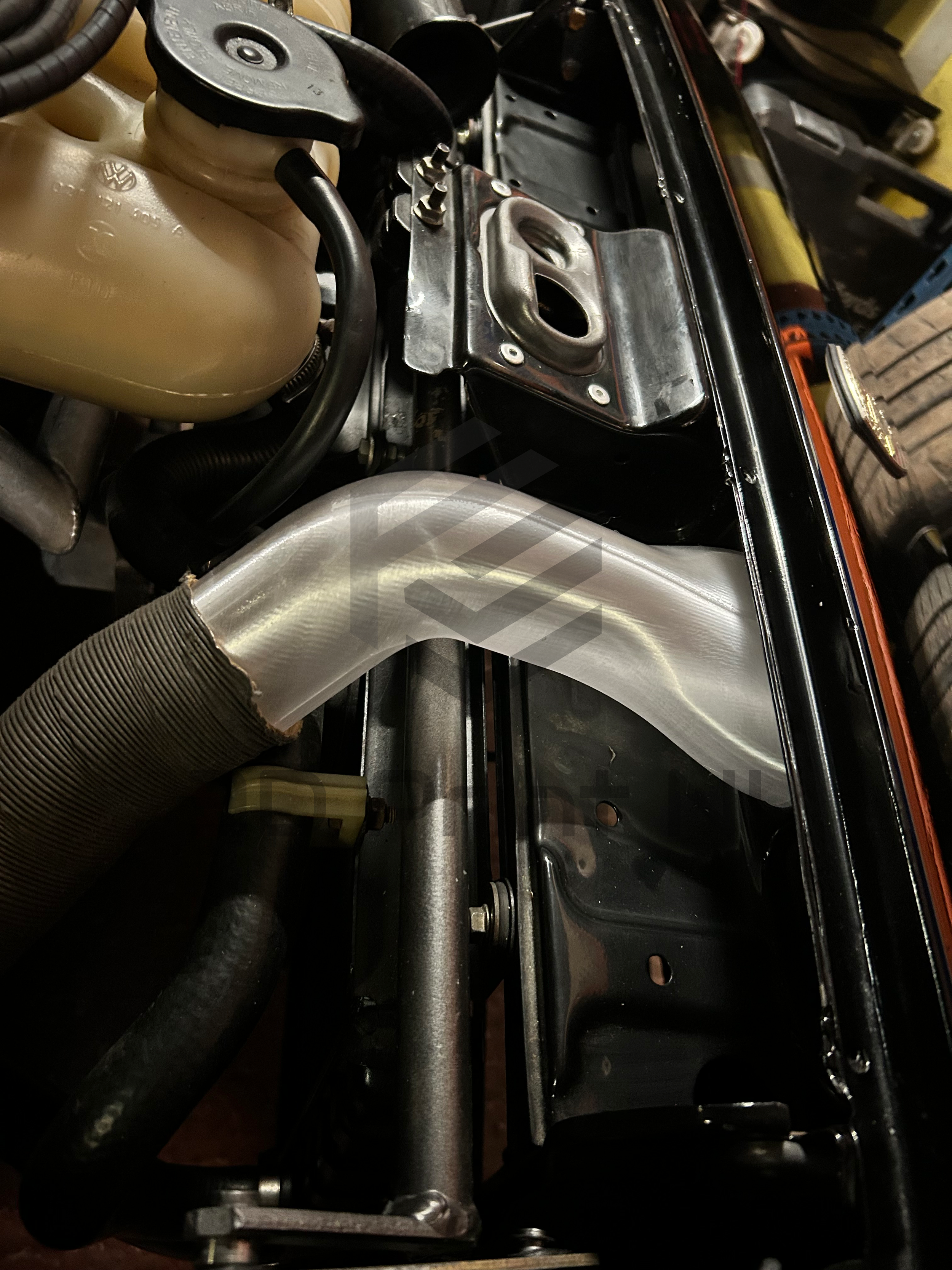 Alternator cooling duct pipe intake duct for Porsche 924 2.0