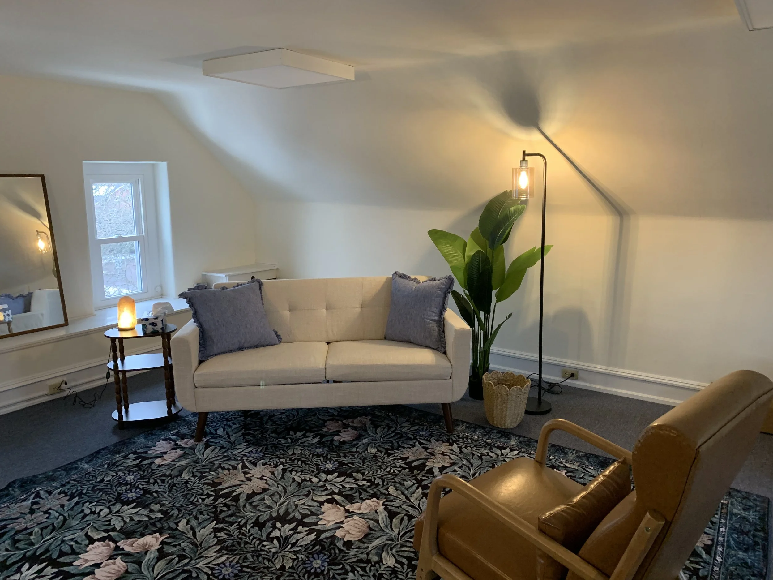 Private therapy office in Harleysville serving Skippack, Lansdale, Souderton, and Collegeville