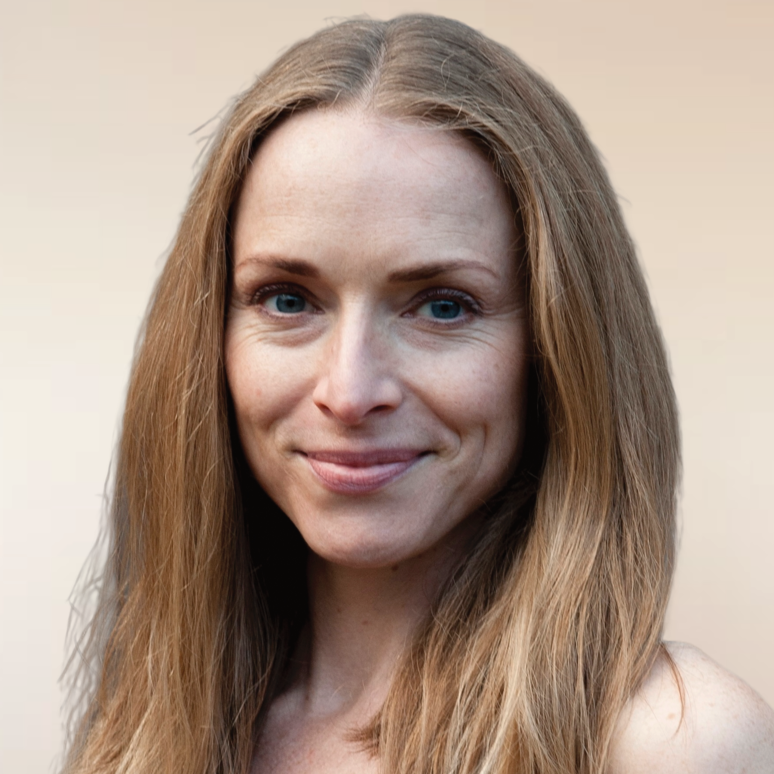 Hannie Lyngved Yoga Headshot