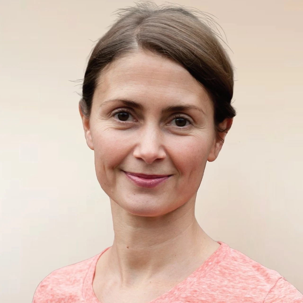 Claire Cunningham Yoga Teacher London