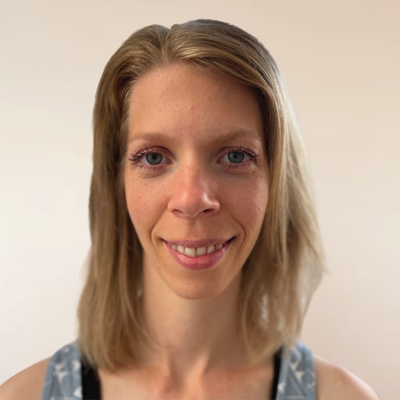 Niki Puspoki Yoga Teacher London