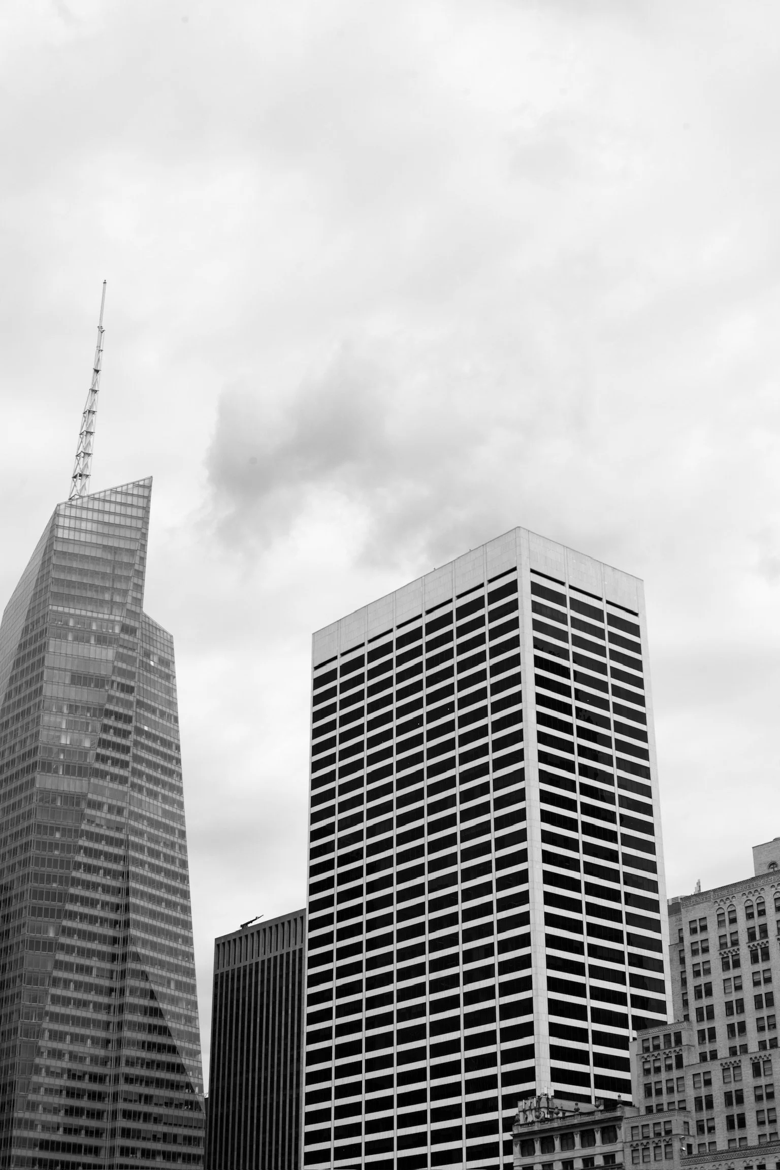 a black and white image of New York buildings