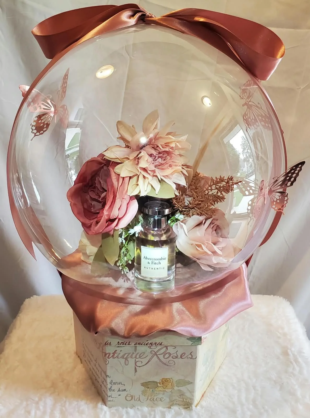 Floral crystal capsule.jpg