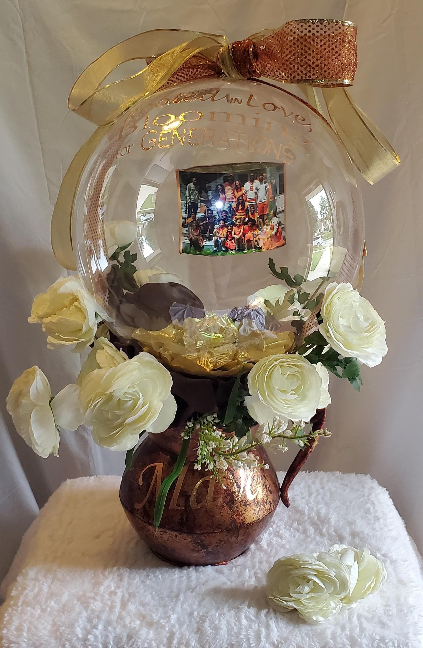 A luxury balloon crafted and customized for a gardener rich with family.