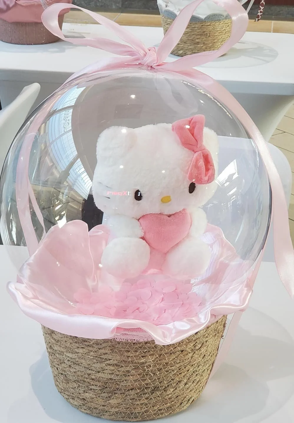 Hello Kitty Crystal Capsule