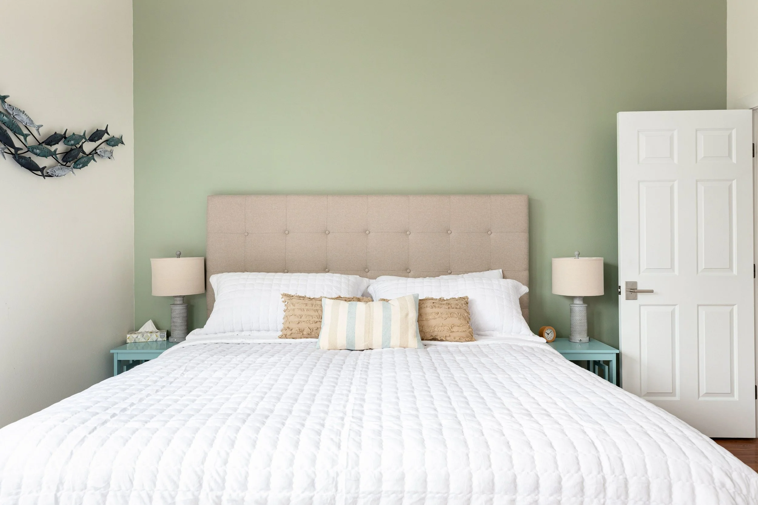 
Split king adjustable bed in the master suite — sleep your way.
