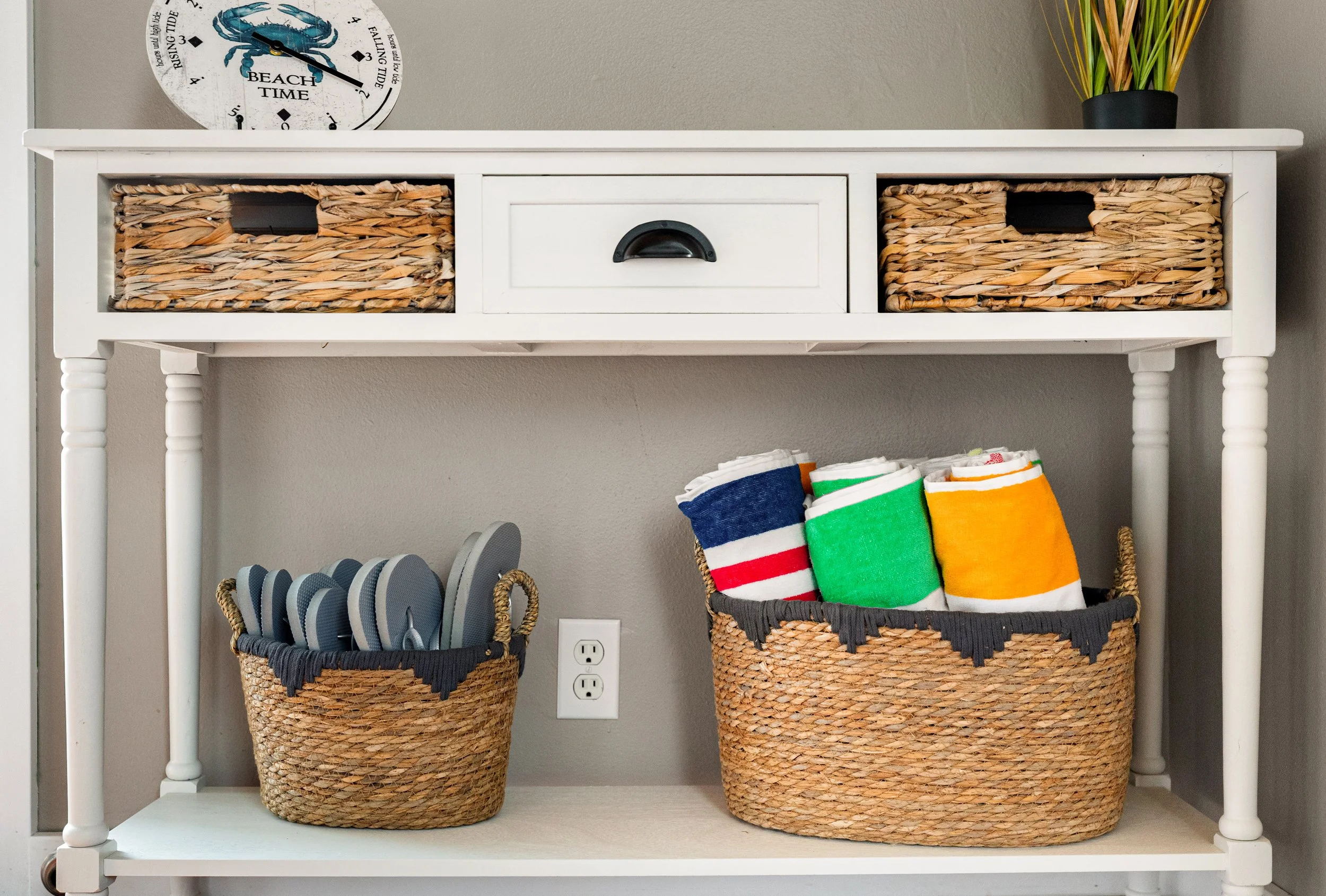 Beach towels and flip flops — ready when you are.