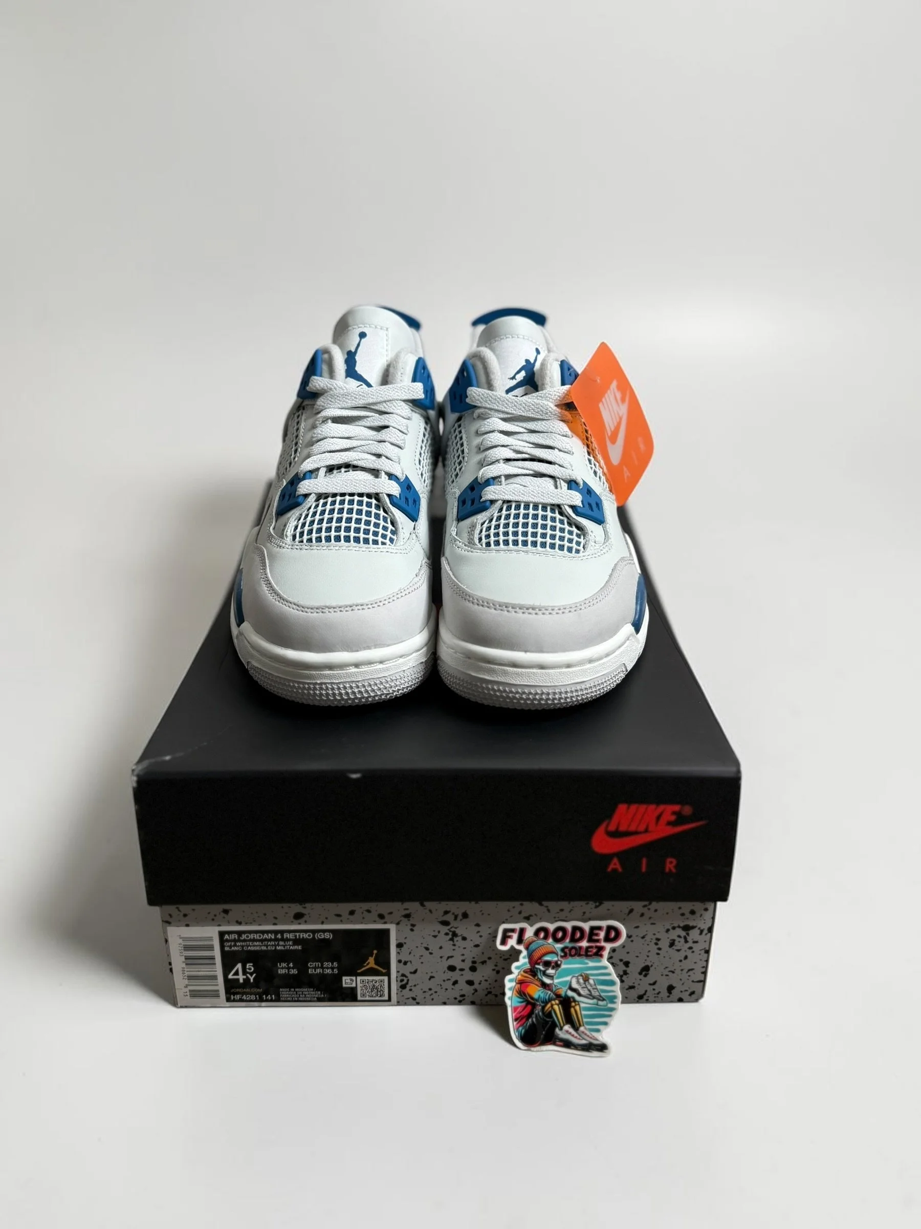 Air Jordan Retro 4 GS 'Military Blue' (2024) Size 4.5Y
