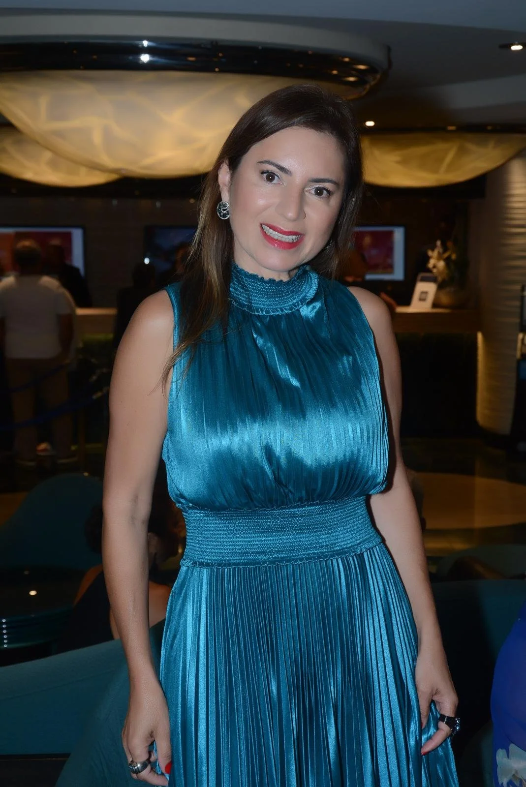 Rosana Calambichis biography, BIG CHEF, food entrepreneur, female food industry leader, Pumart Commander