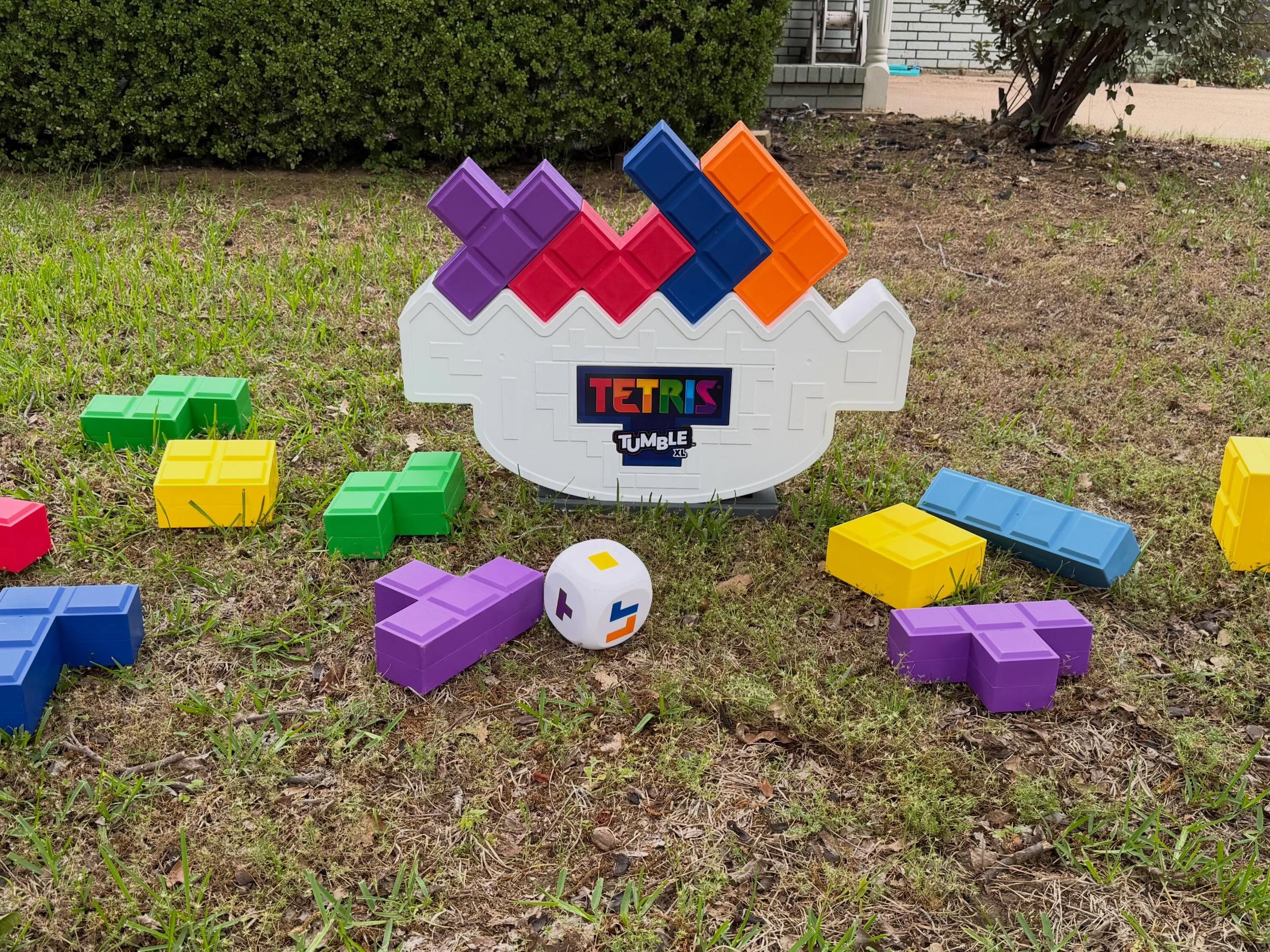 GAME HIGHLIGHT! Tetris Tumble XL is one of my favorites of the rental games we offer. It features that classic Tetris gameplay with the iconic shapes everyone knows and loves but with a twist&hellip;or should we say a seesaw? Finding the right combo 