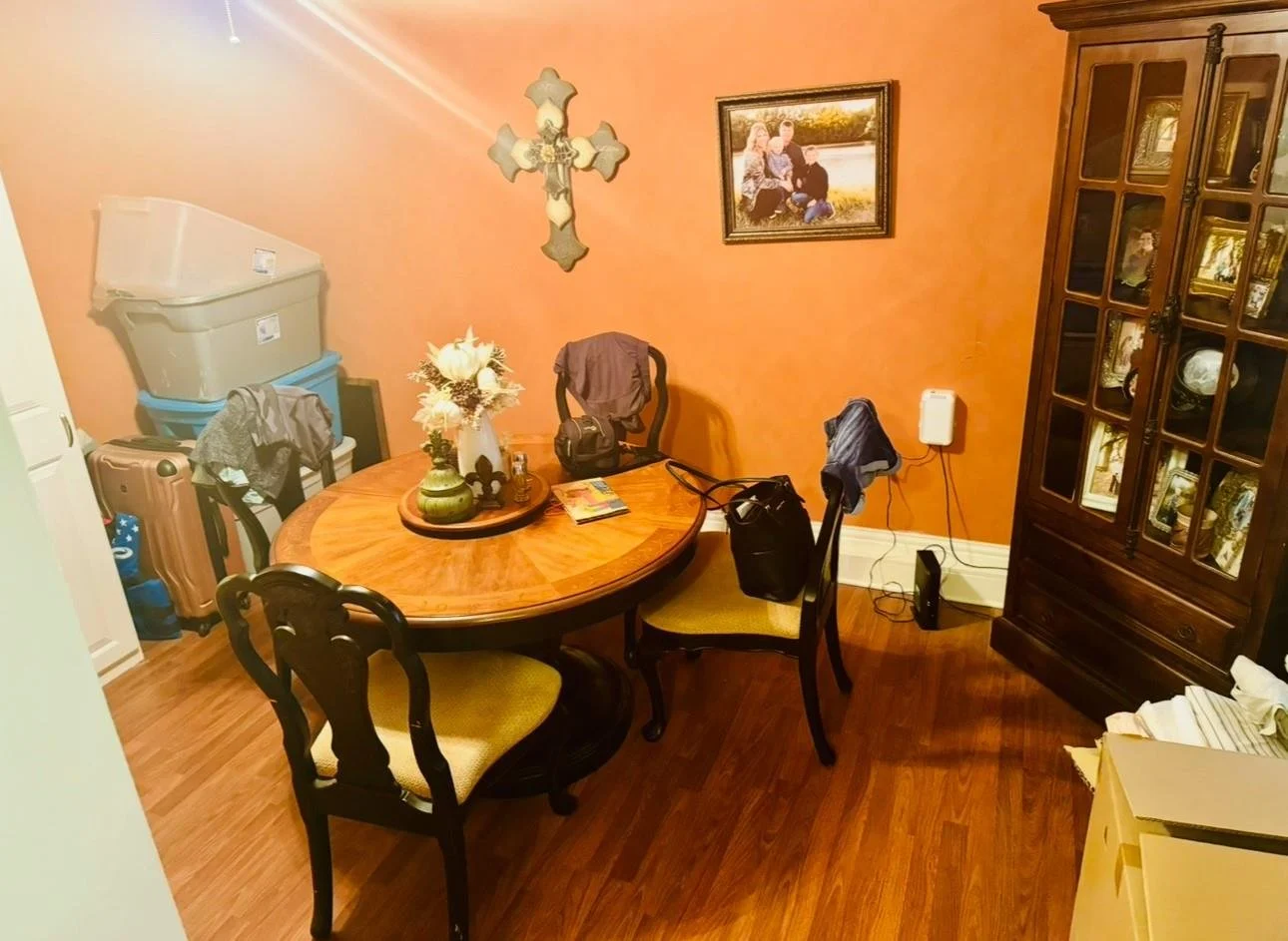 Family Room 2.jpg
