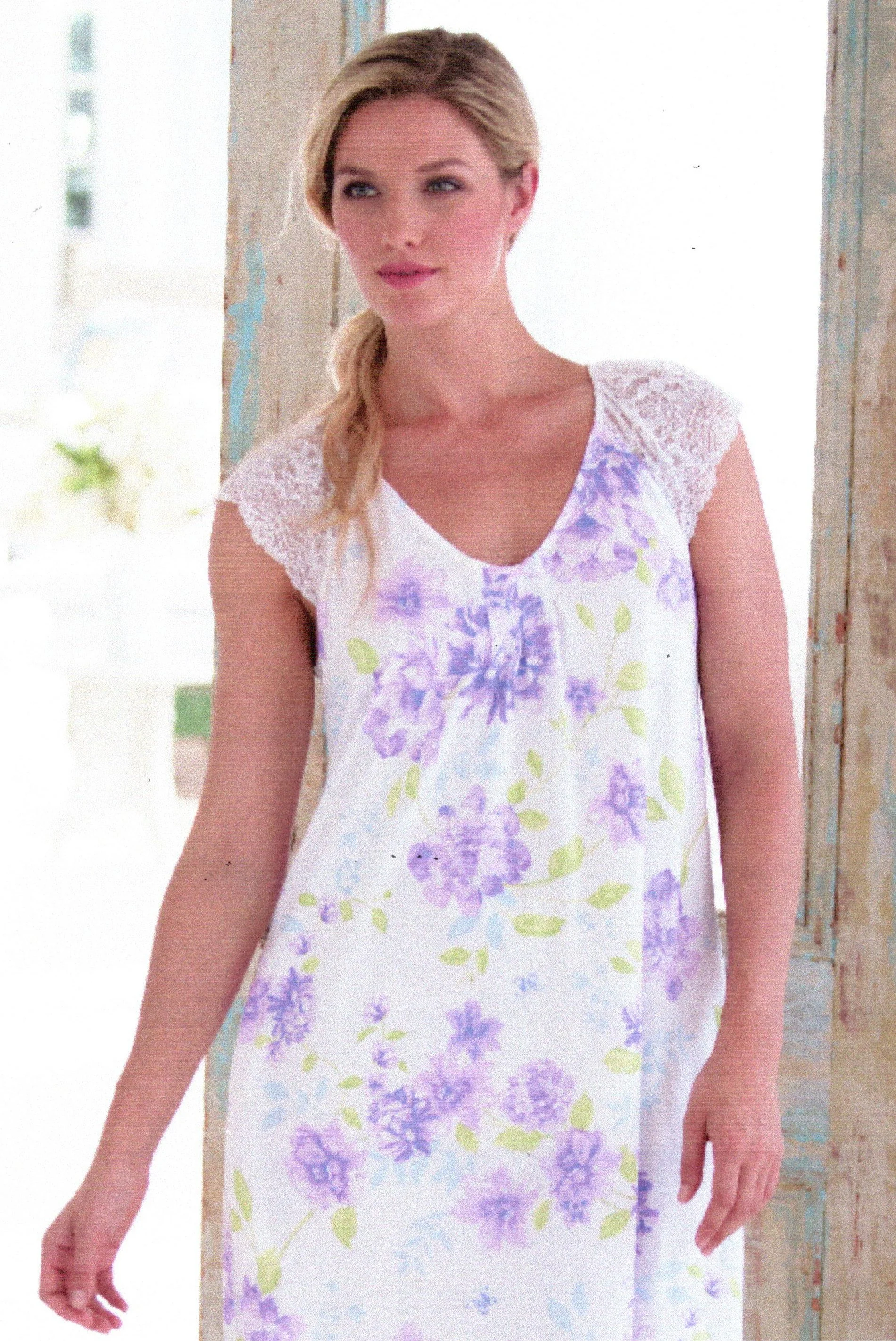 Carole Hochman/Model Wearing Purple Peony Floral
