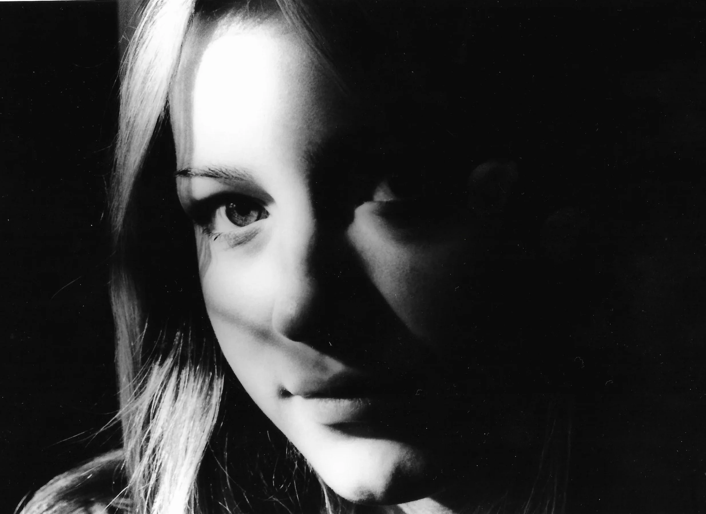 Livi+Lighting+2.jpg