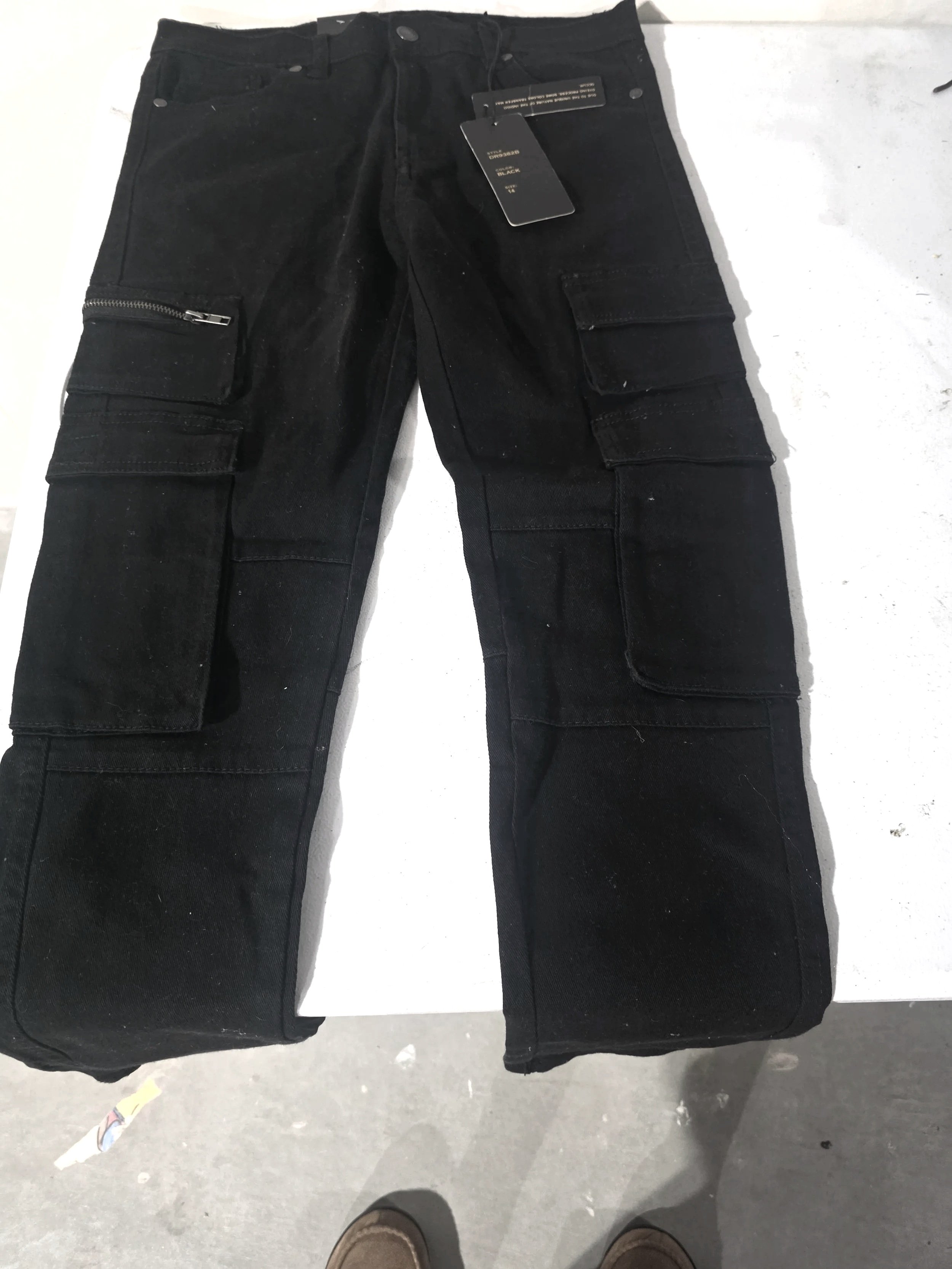 Youth Utility Cargo Pants - Black size 14
