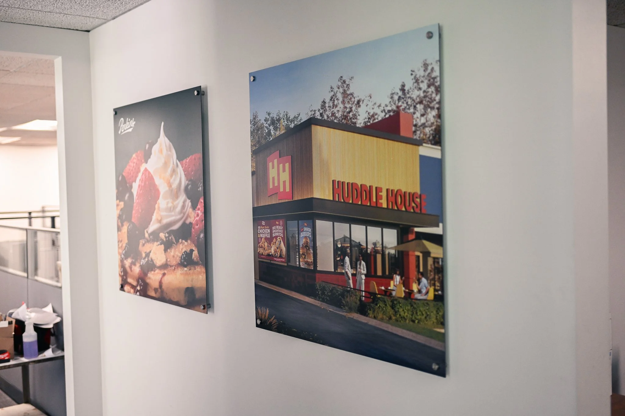 HuddleHouse & Perkins (5 of 34).JPG