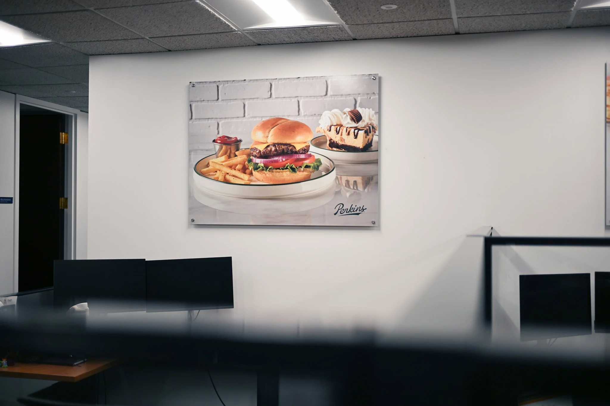 HuddleHouse & Perkins (30 of 34).JPG