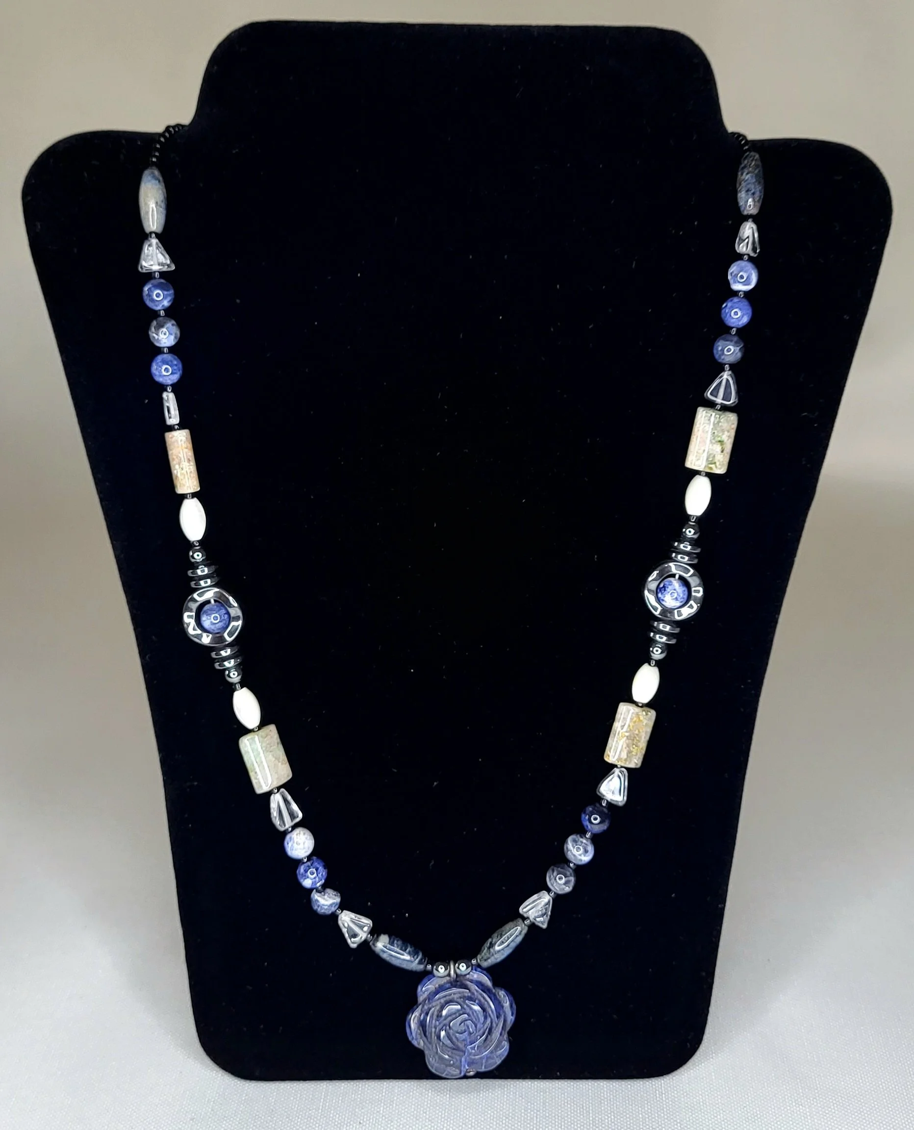 Navajo Handcrafted Sodalite Rose Necklace