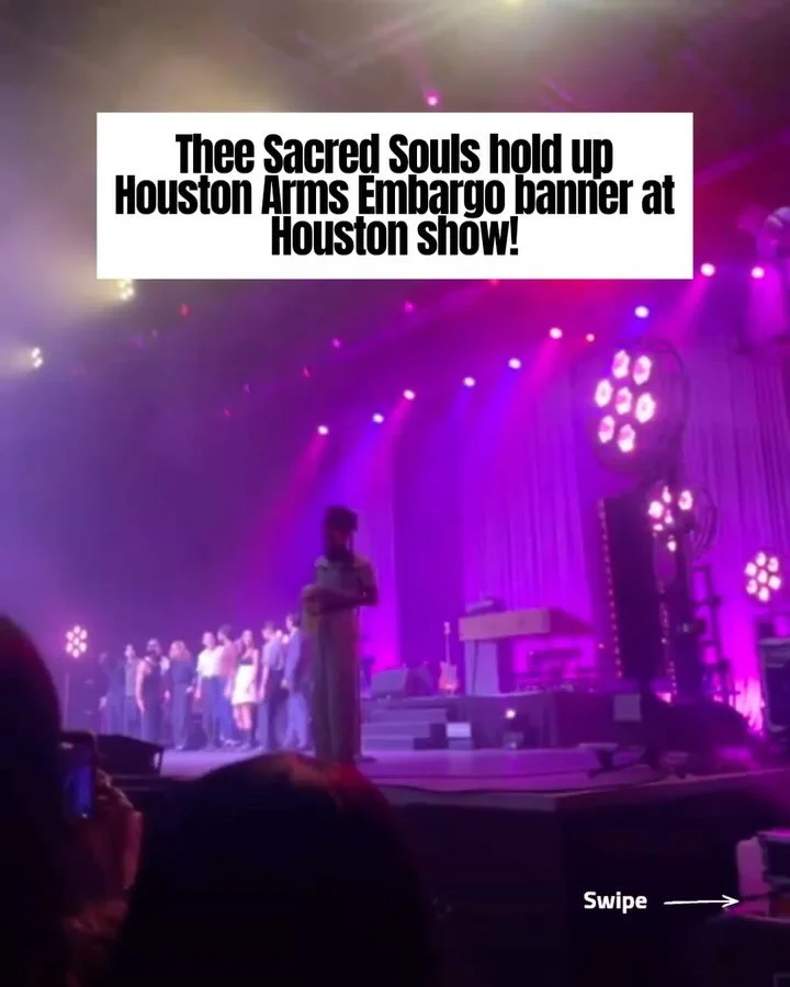 At their concert in Houston, @theesacredsouls held up the banner of the Houston Arms Embargo while thousands cheered them on. We salute them in their act of solidarity with the Palestinian people.

Artists should be beacons of courage and honesty in 