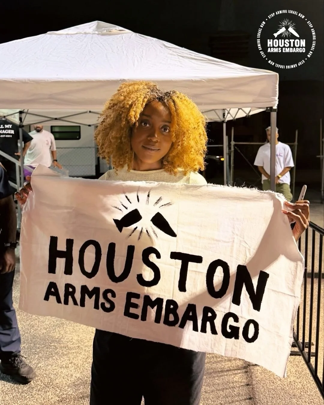 Noname calls for a Houston Arms Embargo!&nbsp;

@nonamehiding joins thousands of people who support our campaign to end Houston&rsquo;s shipments of F-35 fighter jet parts for Israel which fuel the genocide in Gaza.&nbsp;

After her concert at the @p