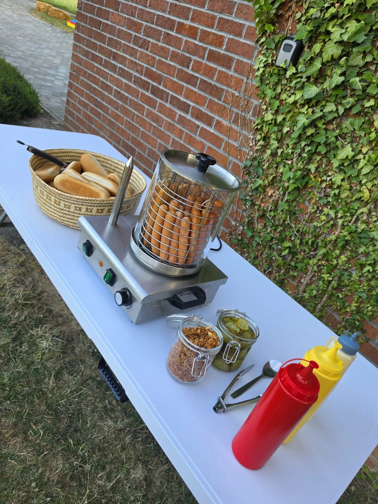 Formules Hot-Dog proposées par votre traiteur à Marche-en-Famenne pour vos événements