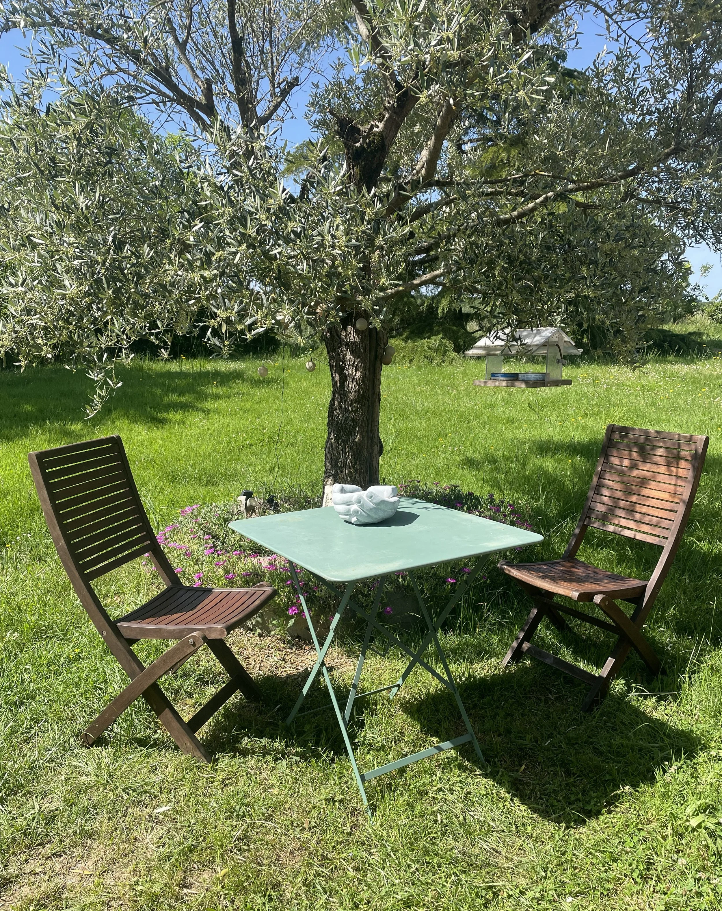 table ext 1.jpg