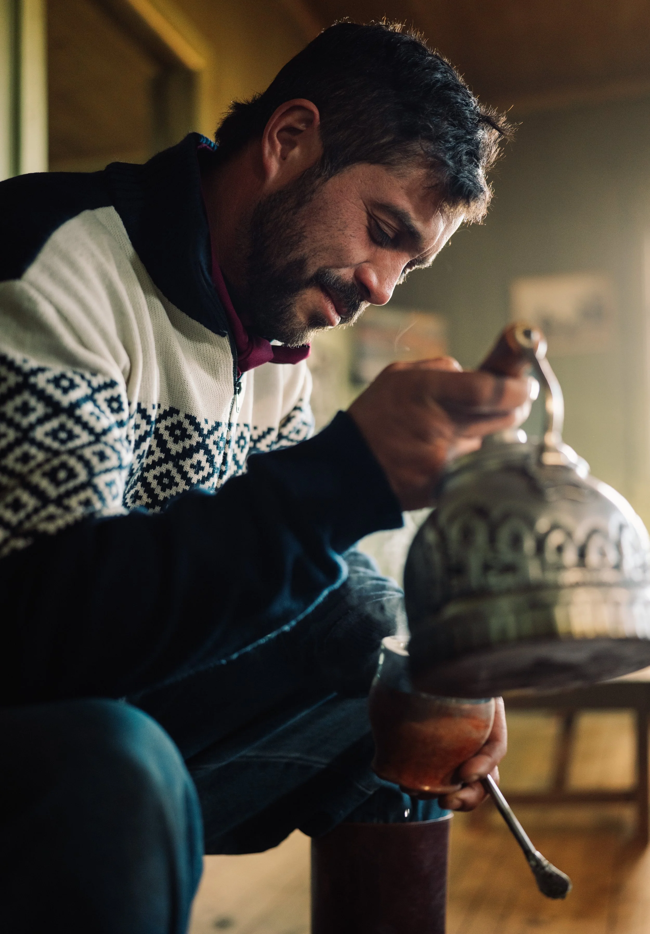 MAKING MATE (1 of 1).jpg