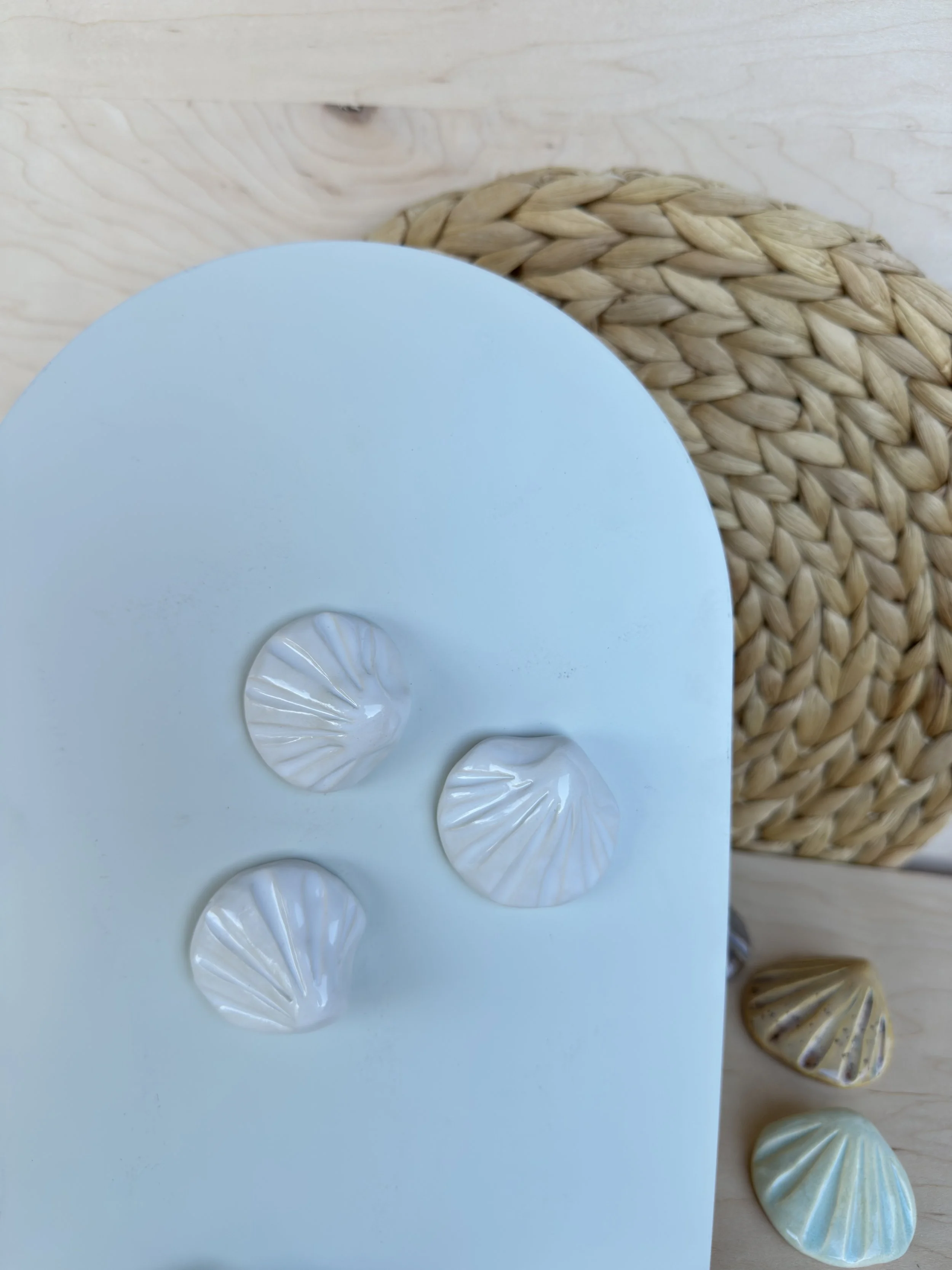 Shell Magnet | Pearl