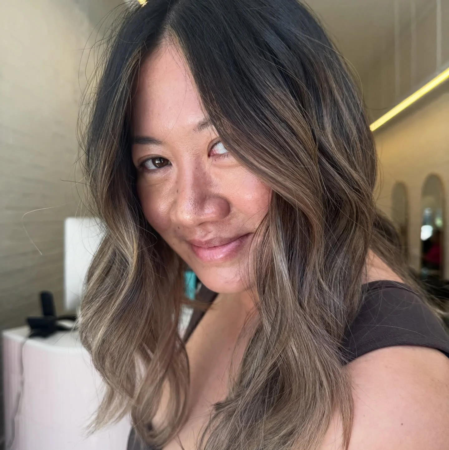 We don&rsquo;t just colour hair at Liberty and Frank.
We create tones that work with you.
Backed by education, guided by experience, and created with intention.
This is what sets us apart. 

If this sounds like what you&rsquo;ve been looking for, we&