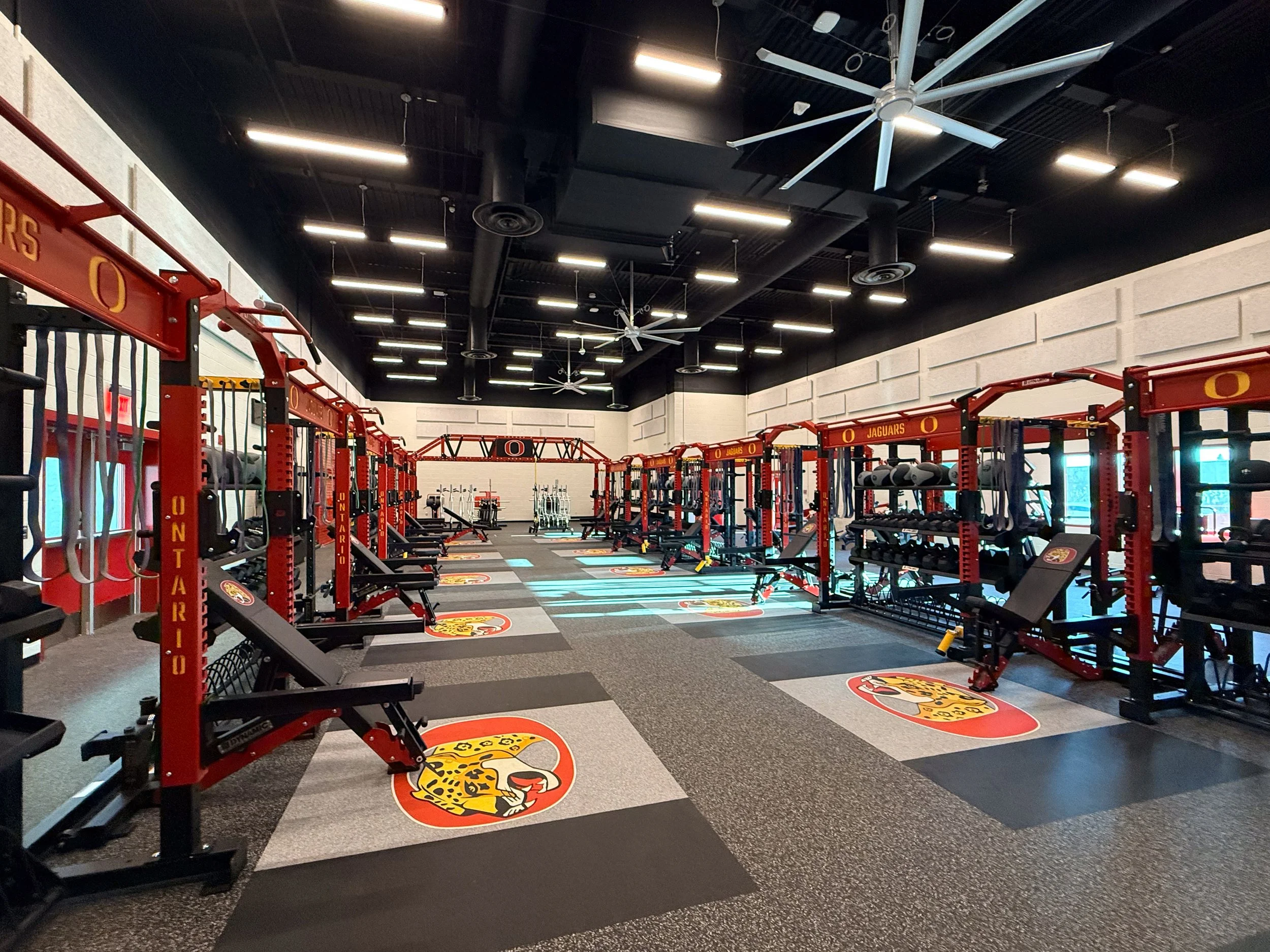 OHS_Weight_Room_Bldg_020.jpg