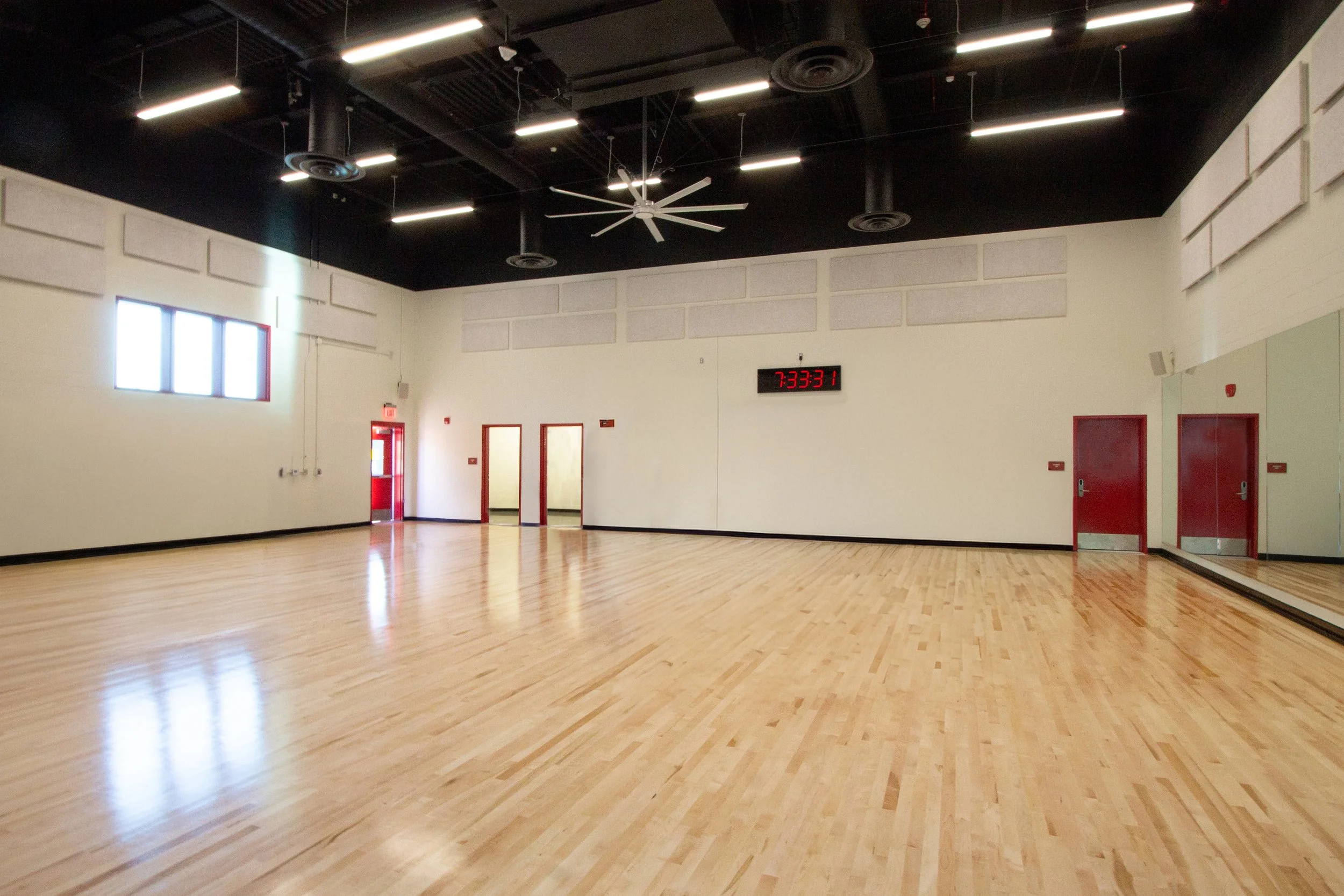 OHS_Weight_Room_Bldg_012.jpg