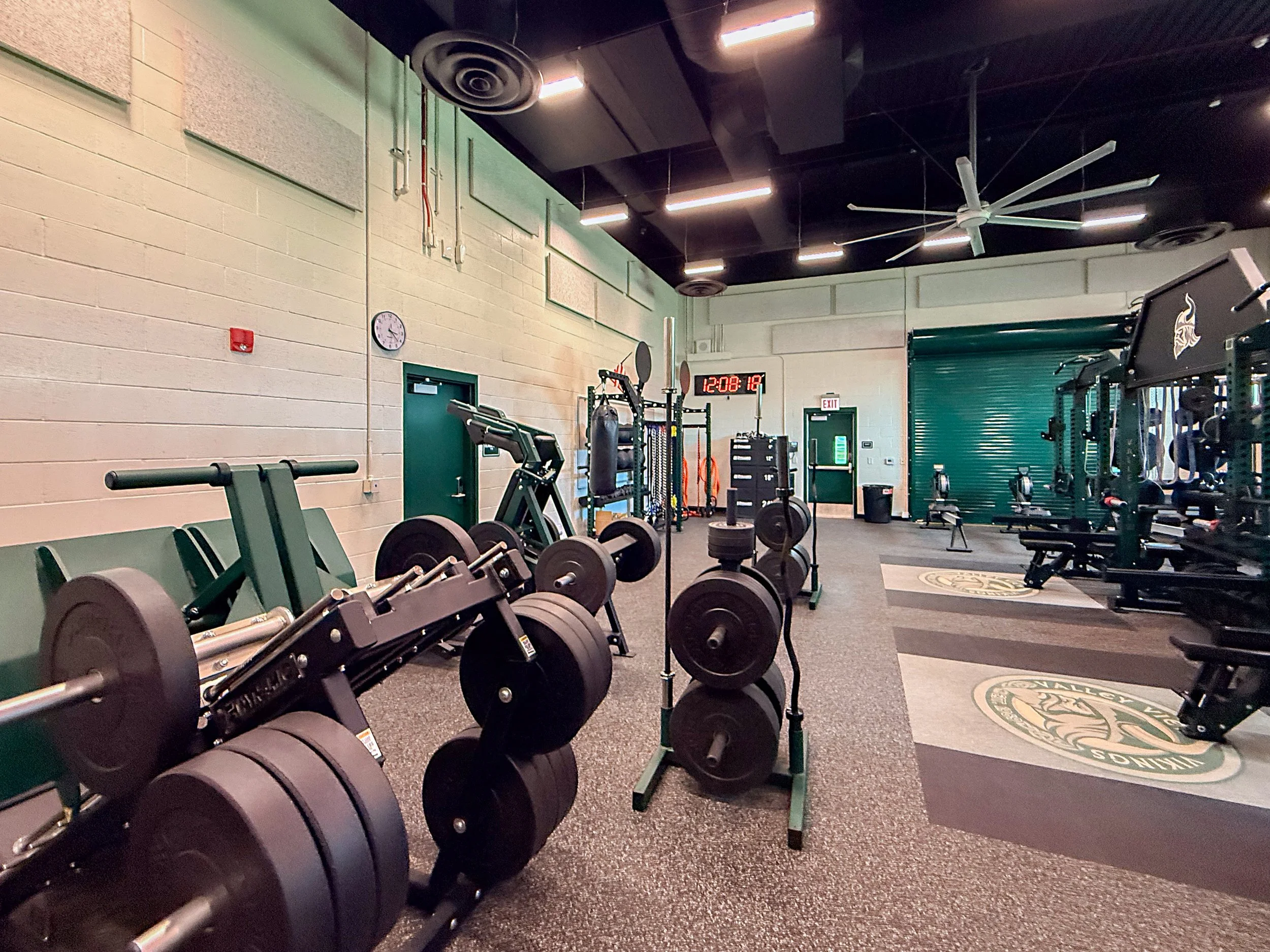 VVHS Weight Bldg_030 - Copy.jpg