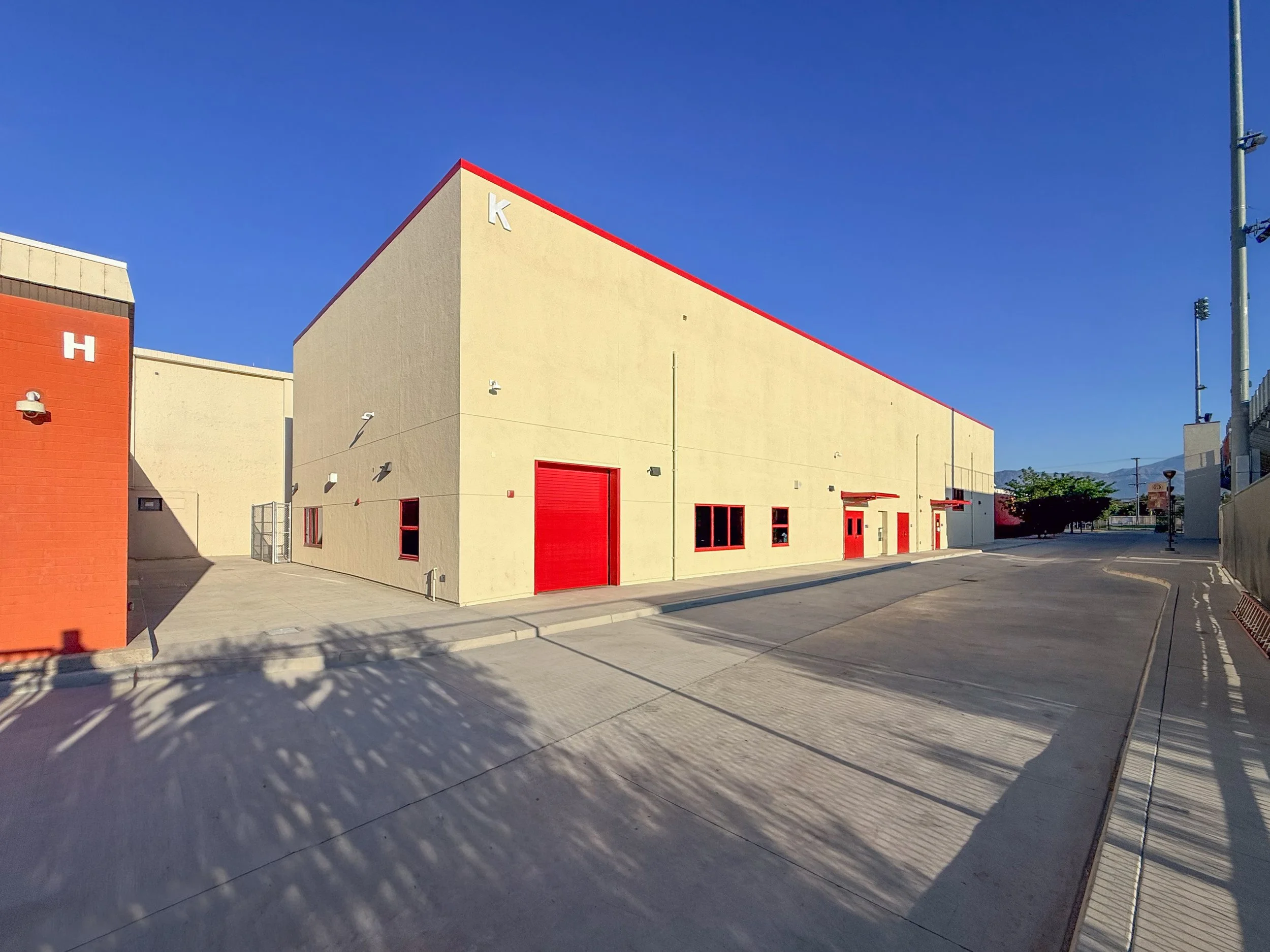 OHS_Weight_Room_Bldg_005.jpg