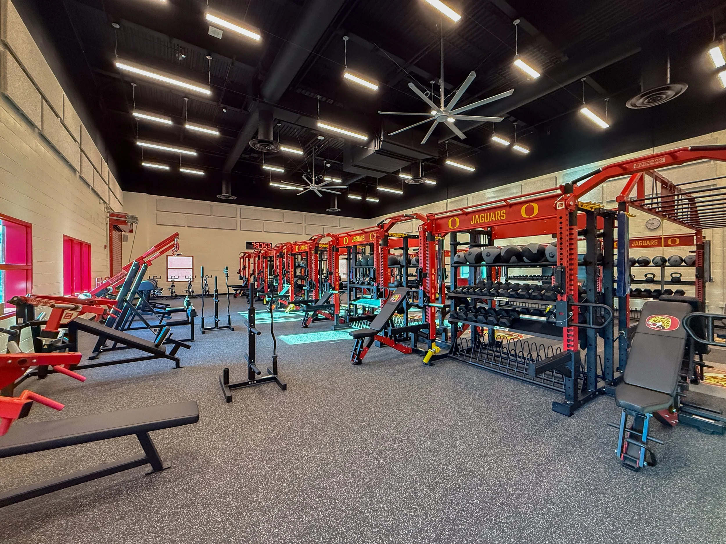 OHS_Weight_Room_Bldg_028.jpg