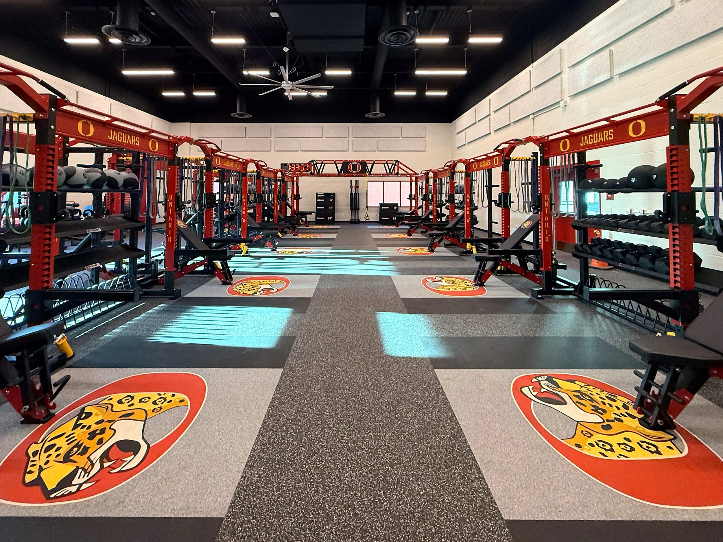 OHS_Weight_Room_Bldg_015.jpg