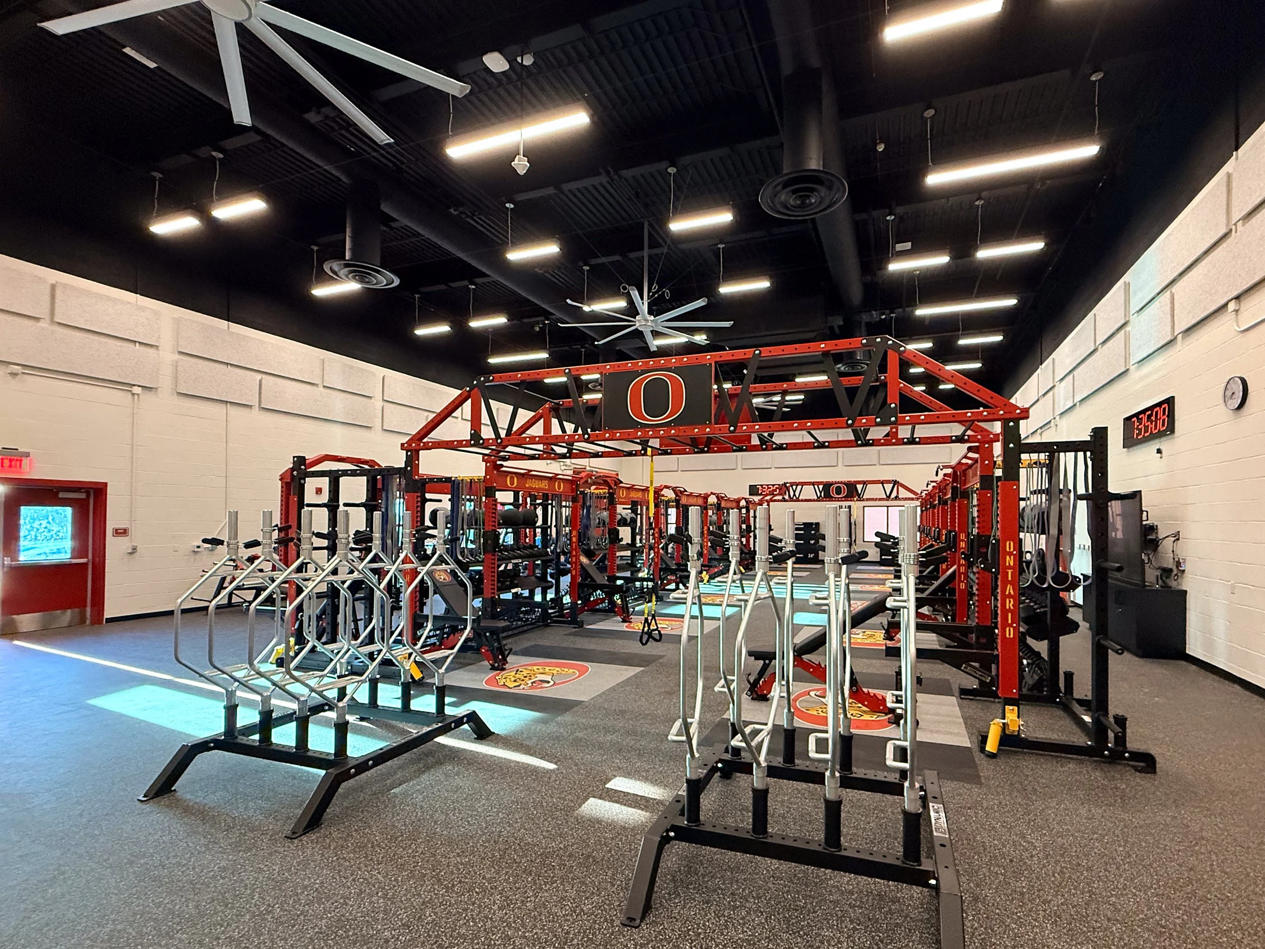 OHS_Weight_Room_Bldg_013.jpg