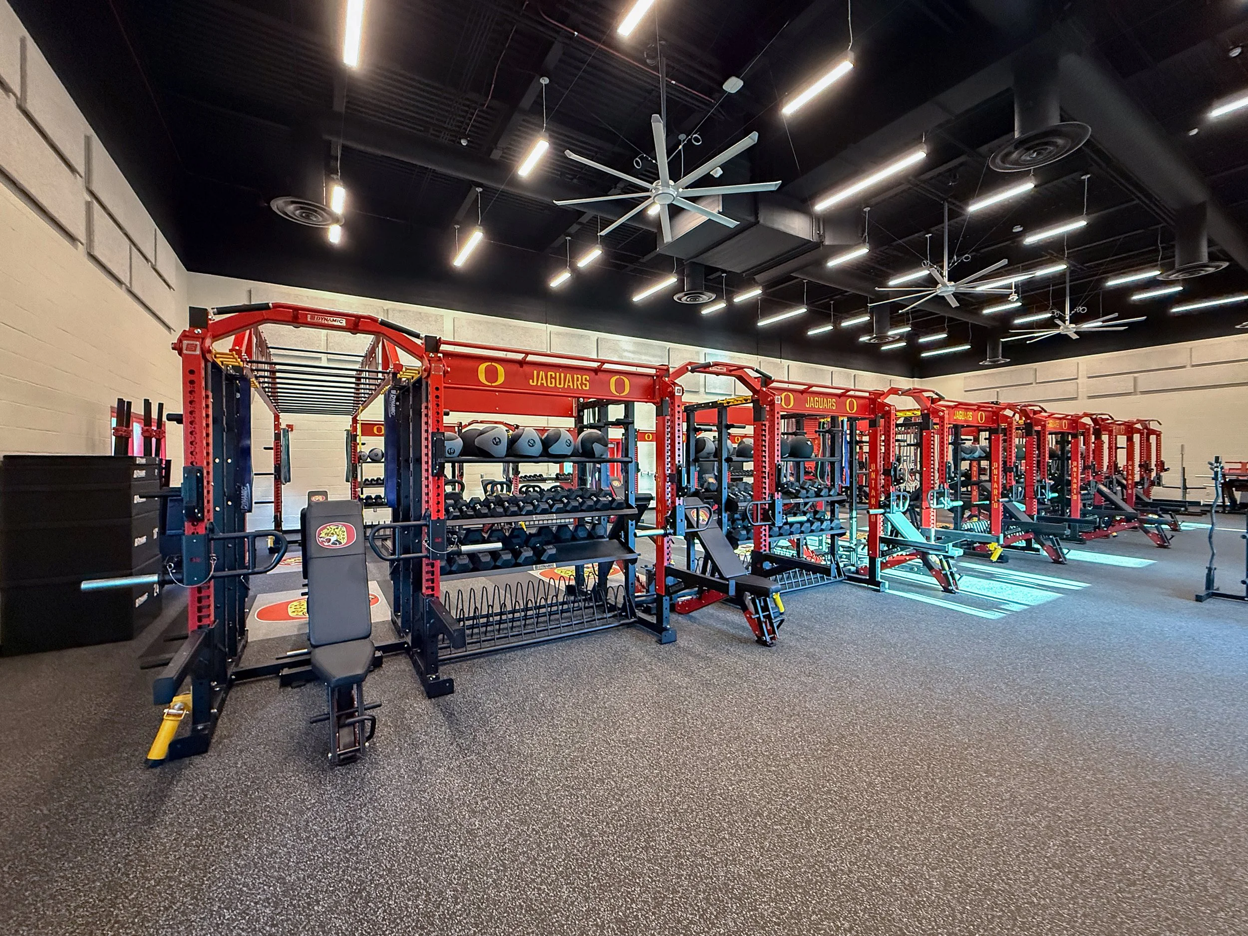 OHS_Weight_Room_Bldg_022.jpg