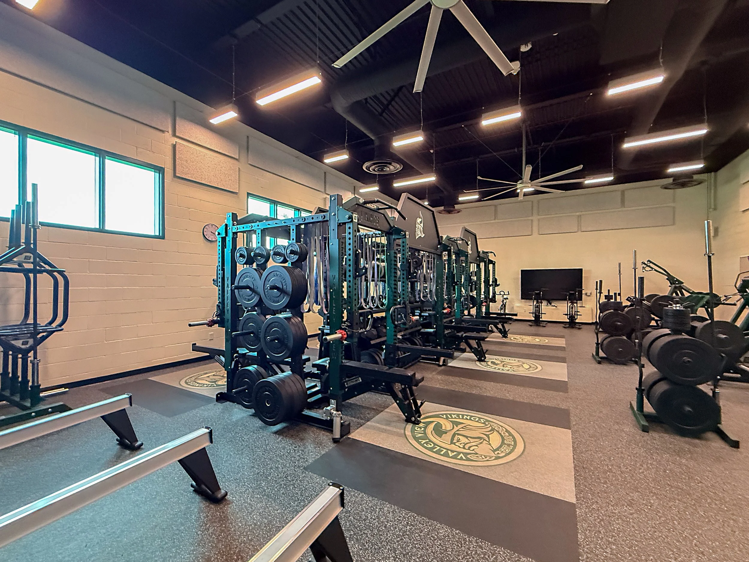 VVHS Weight Bldg_033.jpg