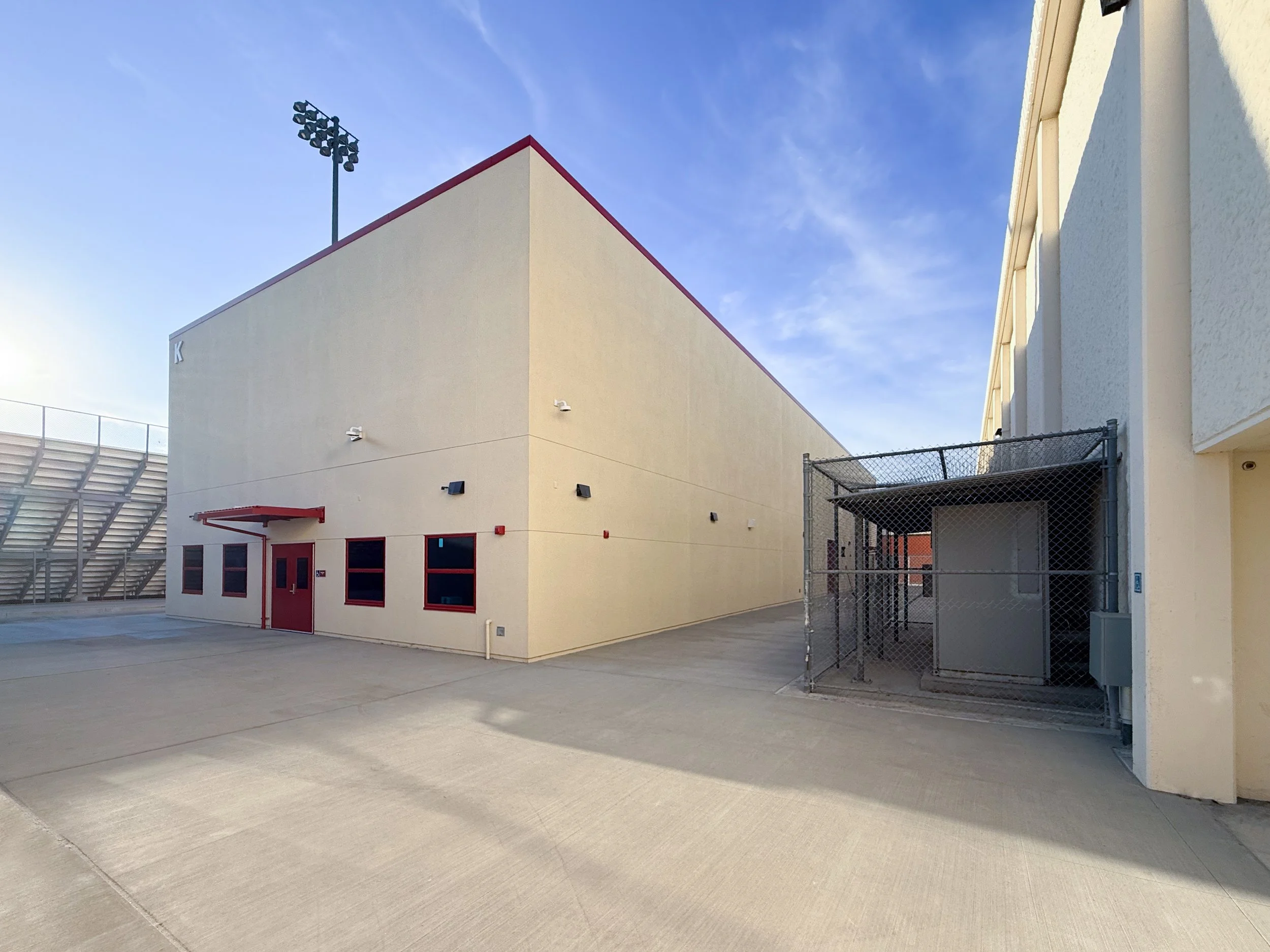 OHS_Weight_Room_Bldg_002.jpg