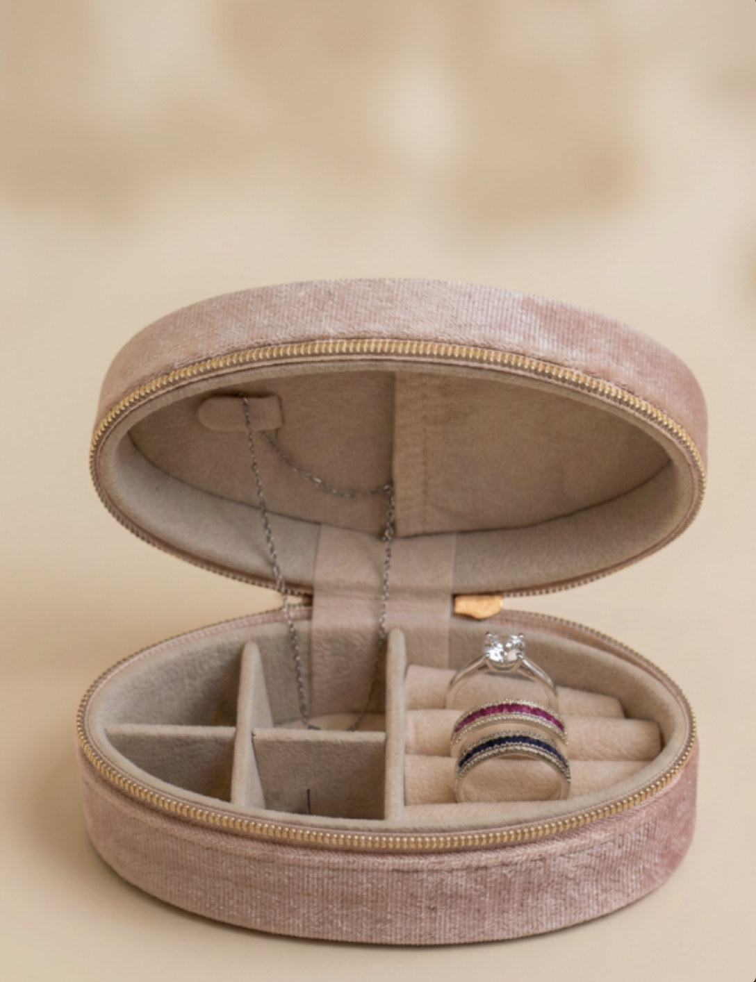 Joyero ovalado rosa