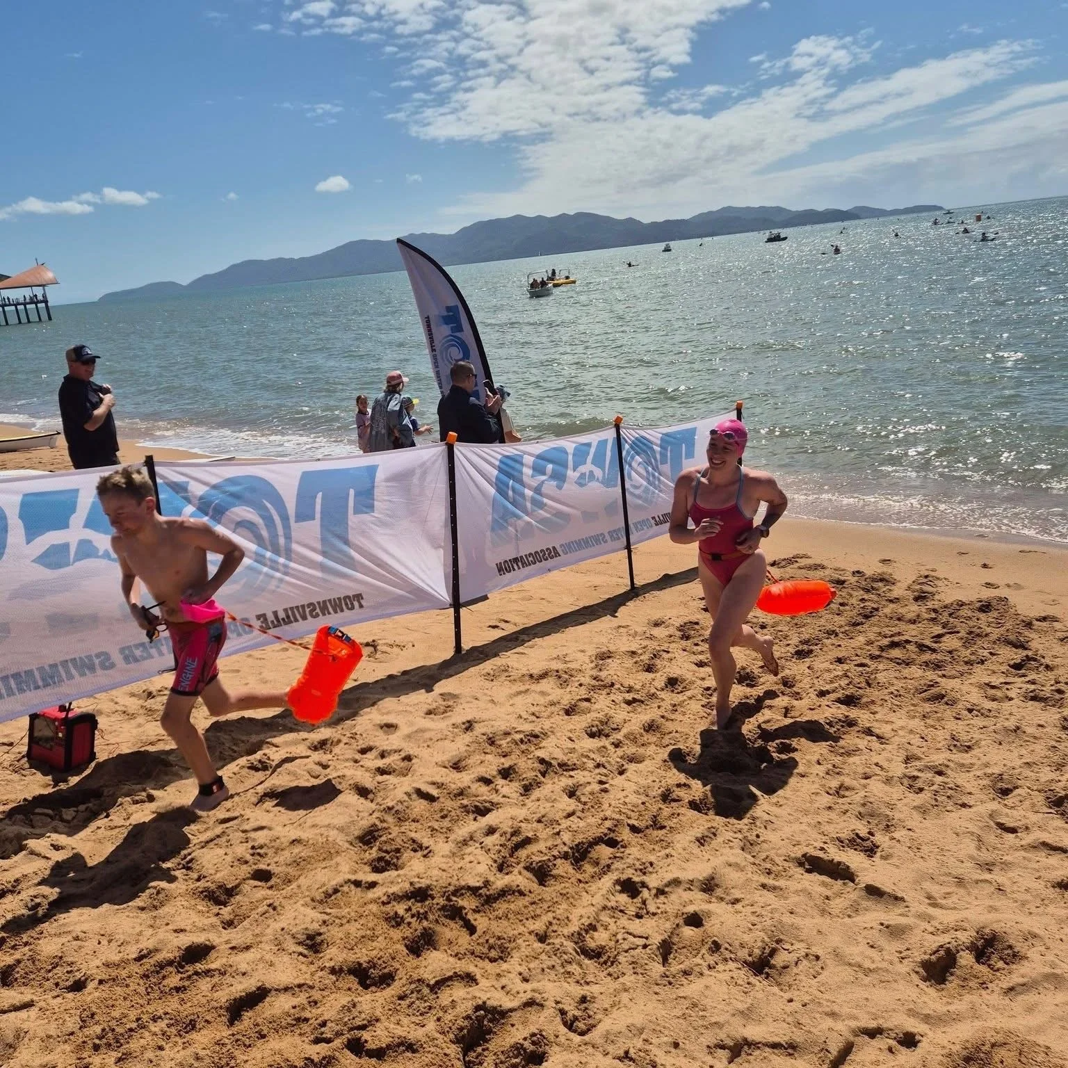 Dr. Brooke has done it again - Maggie to Townsville swim done and dusted! @townsville_open_water_swimming 

This year she took on the 8km swim with a teammate, supporting and motivating each other the entire way! 

She was super proud of his achievem