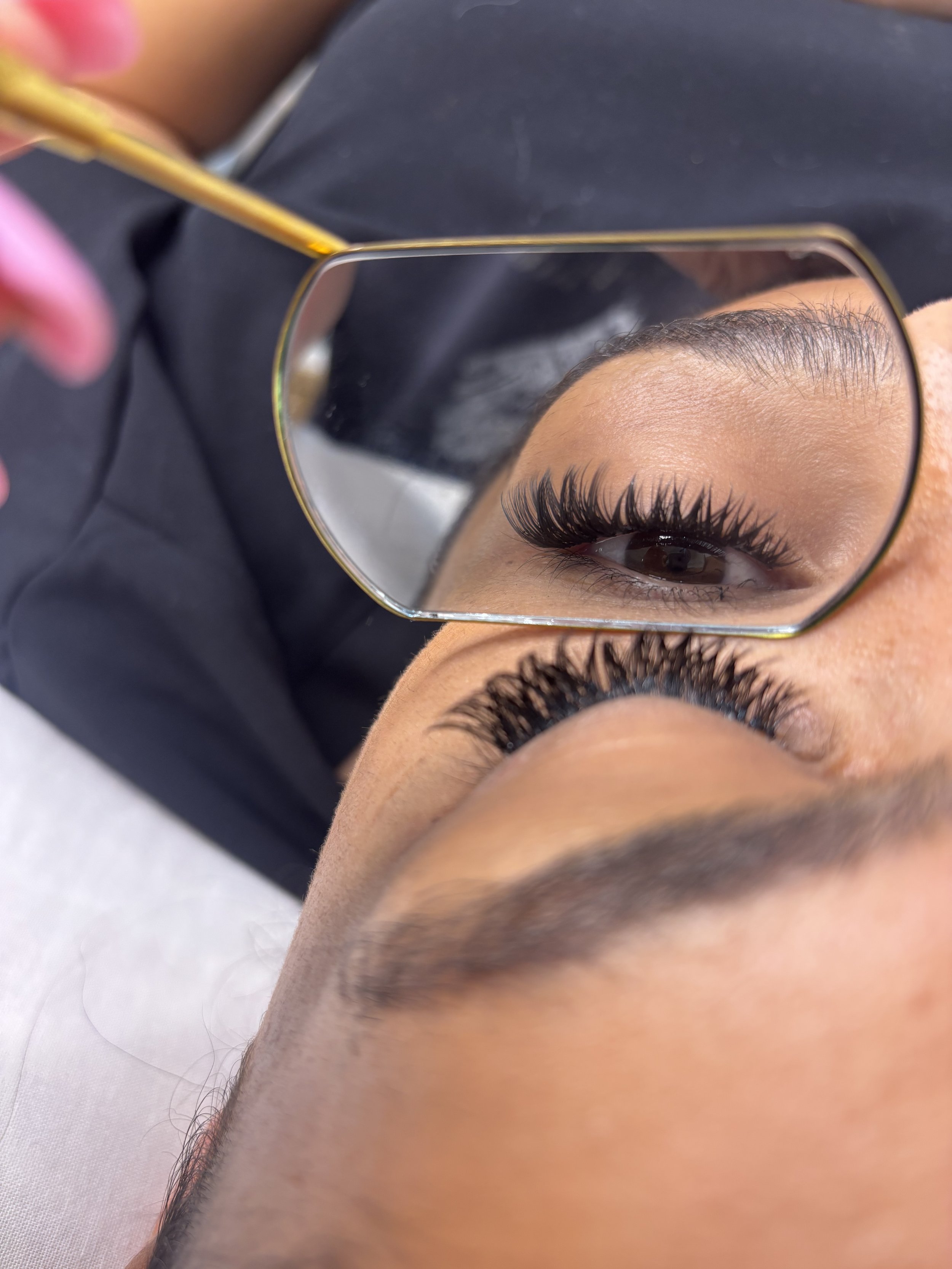 Cluster lashes
