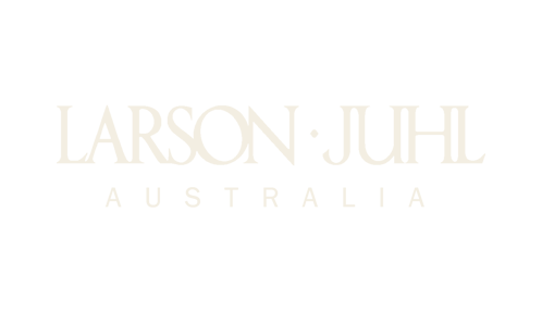 supplier_logo_larsonjuhl_crm.png