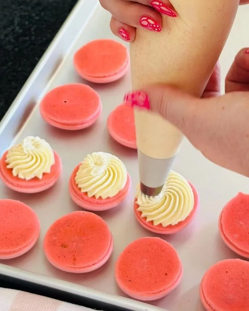 Piping macarons from Meringue & Magic