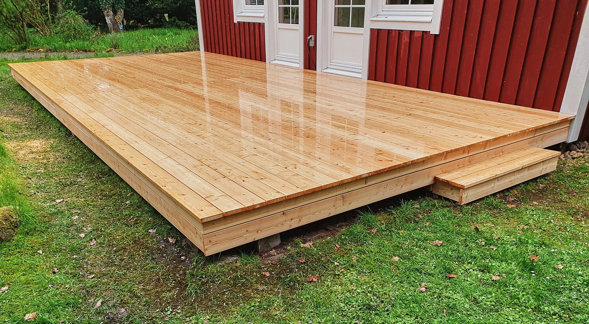Eine kleine Trittstufe in den Garten