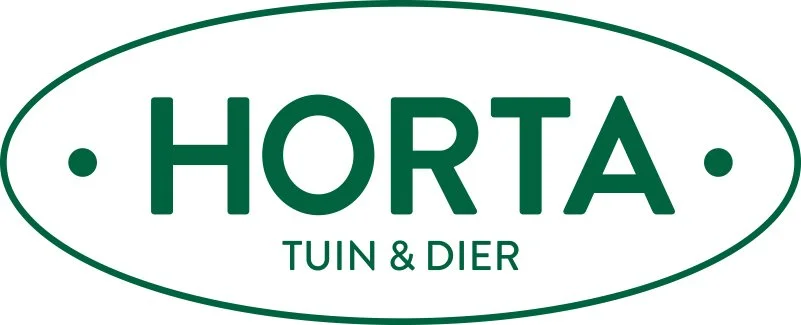 Compleet zot van tuin en dier. En radio.